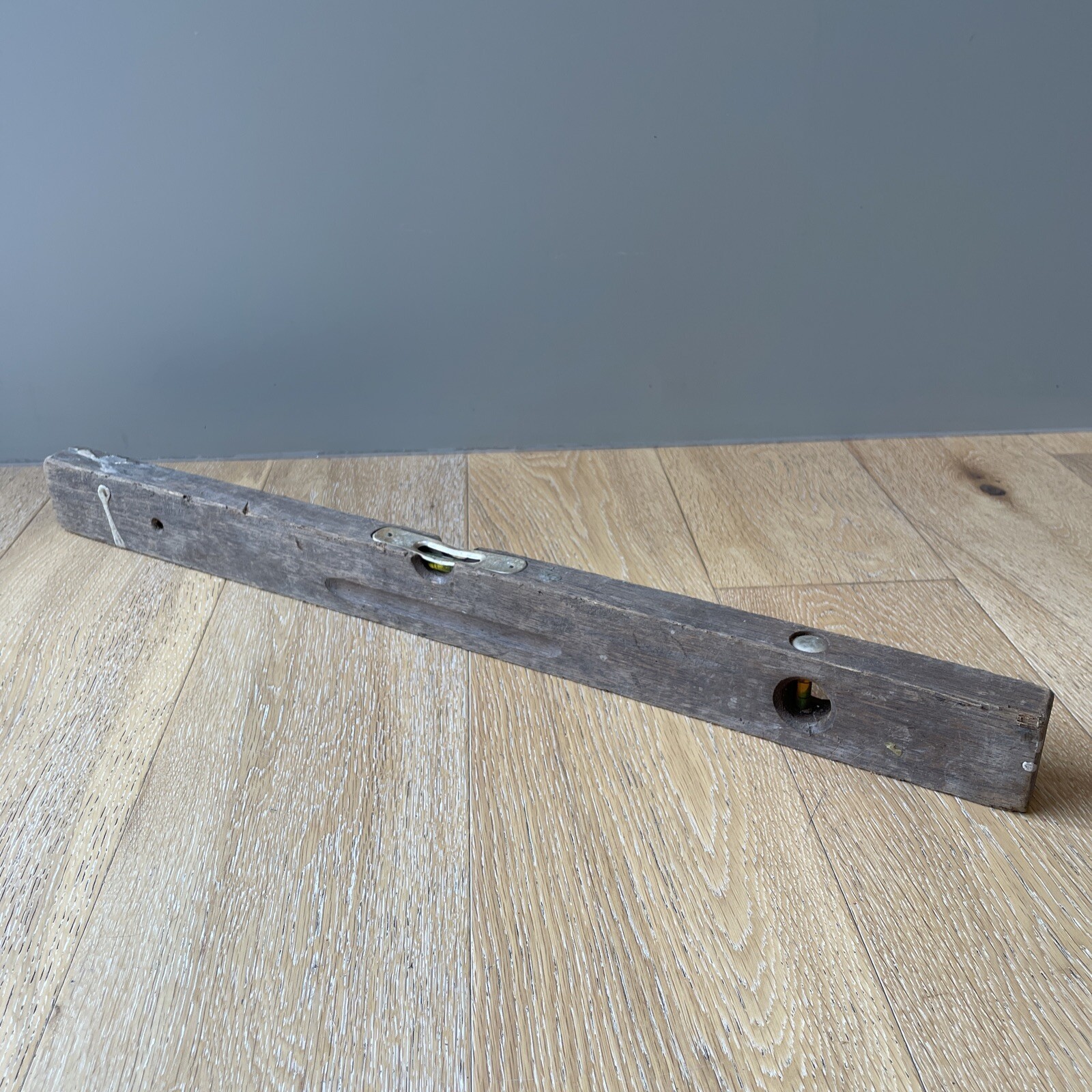 Antique 1930s Solid Wood Carpenter's Level 2ft Woodworking Tool Collectible