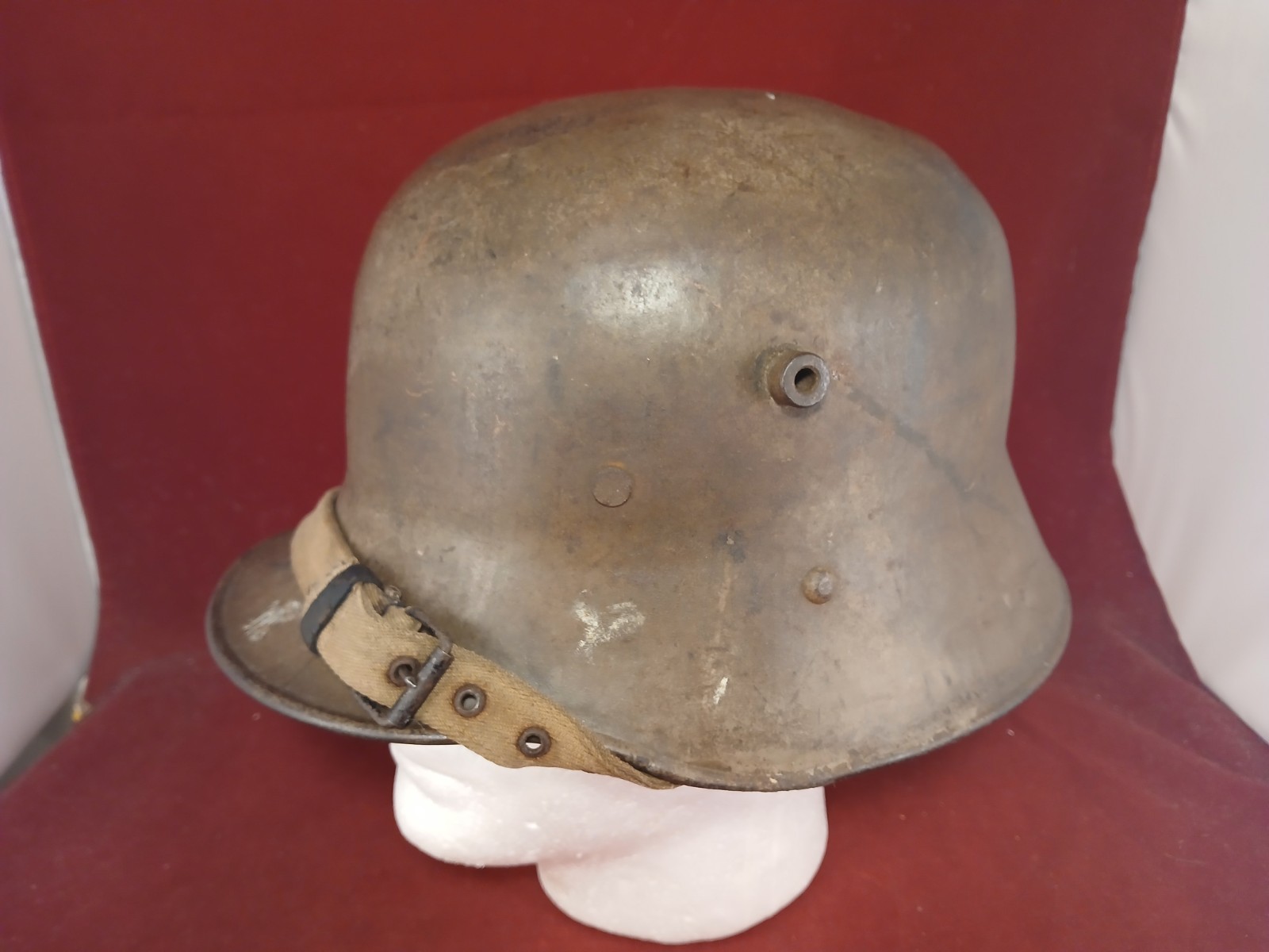 WWI Austro-hungarian M17 Helmet Original Paint Chinstrap Line Band Size 66 WWI Austro-hungarian M17 Helmet Original Paint Chinstrap Line Band Size 66