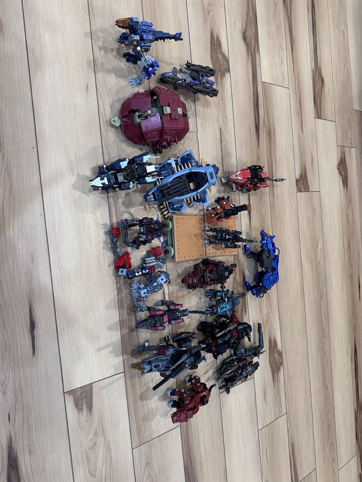 Vintage TOMY ZOIDS Lot of 16 some work/some parts includng Gravity Saix/Box READ Vintage TOMY ZOIDS Lot of 16 some work/some parts includng Gravity Saix/Box READ