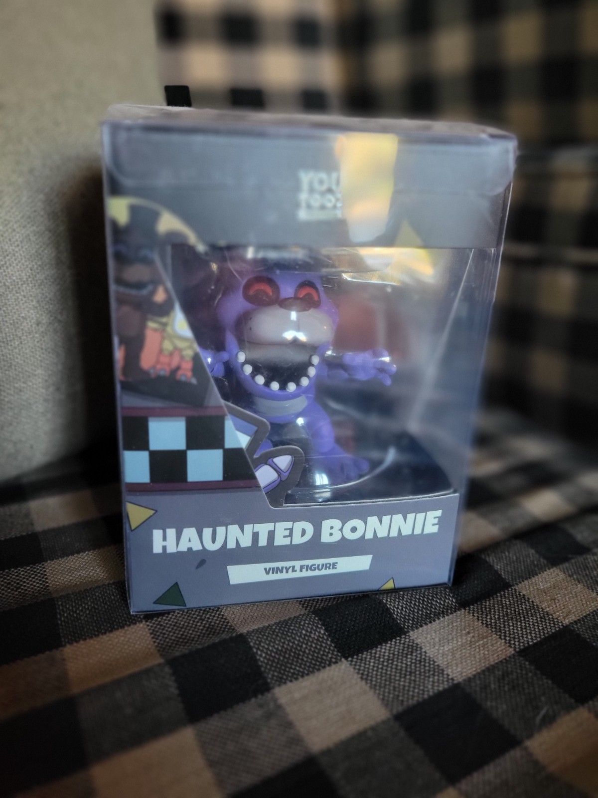 Youtooz HAUNTED BONNIE Five Nights at Freddy's w/ Protector 