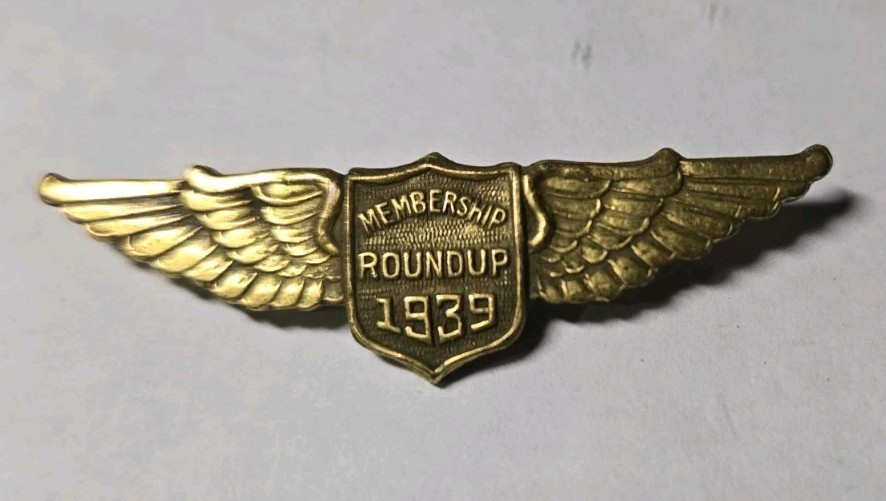 Vtg 1939 American Legion Membership Roundup Goldtone Pin Vtg 1939 American Legion Membership Roundup Goldtone Pin