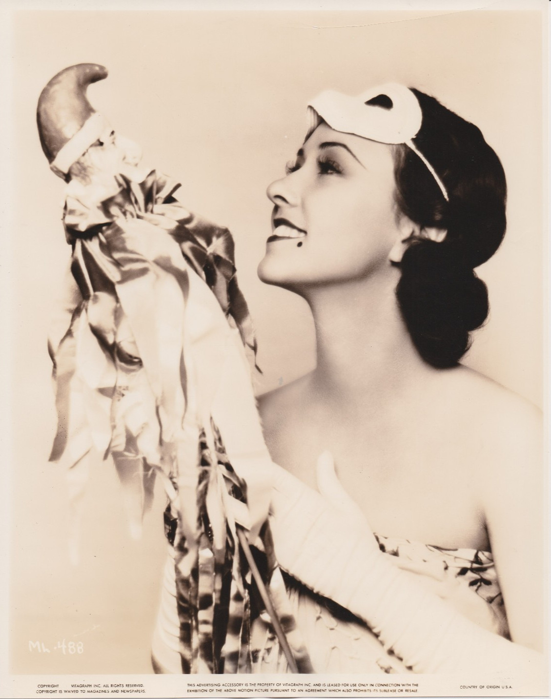 1935 Press Photo Actress Margaret Lindsay with Puppet "Personal Maid's Secret"