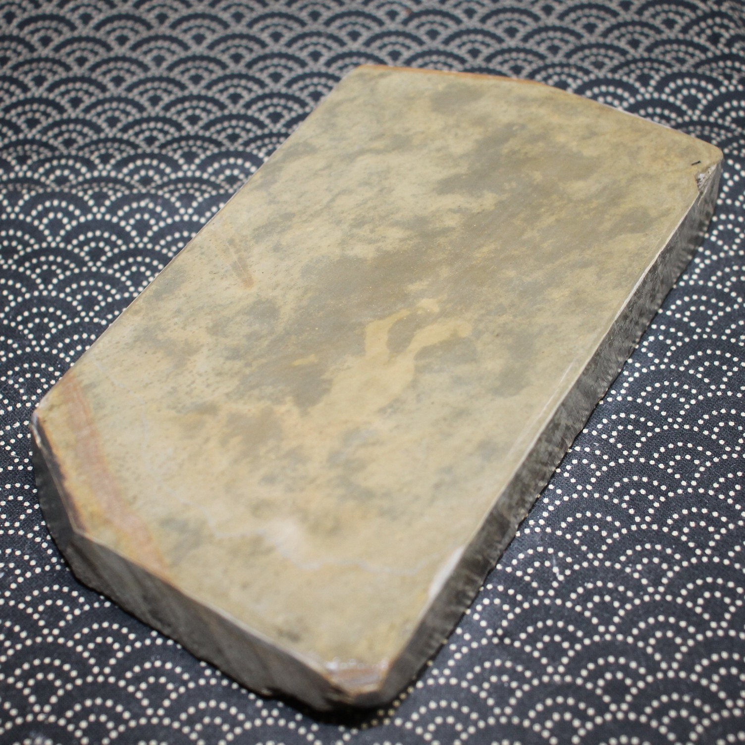 Jnat VTG 1983s Shohonyama 681g Japanese Natural Whetstone Sharpening Stone JAPAN Jnat VTG 1983s Shohonyama 681g Japanese Natural Whetstone Sharpening Stone JAPAN
