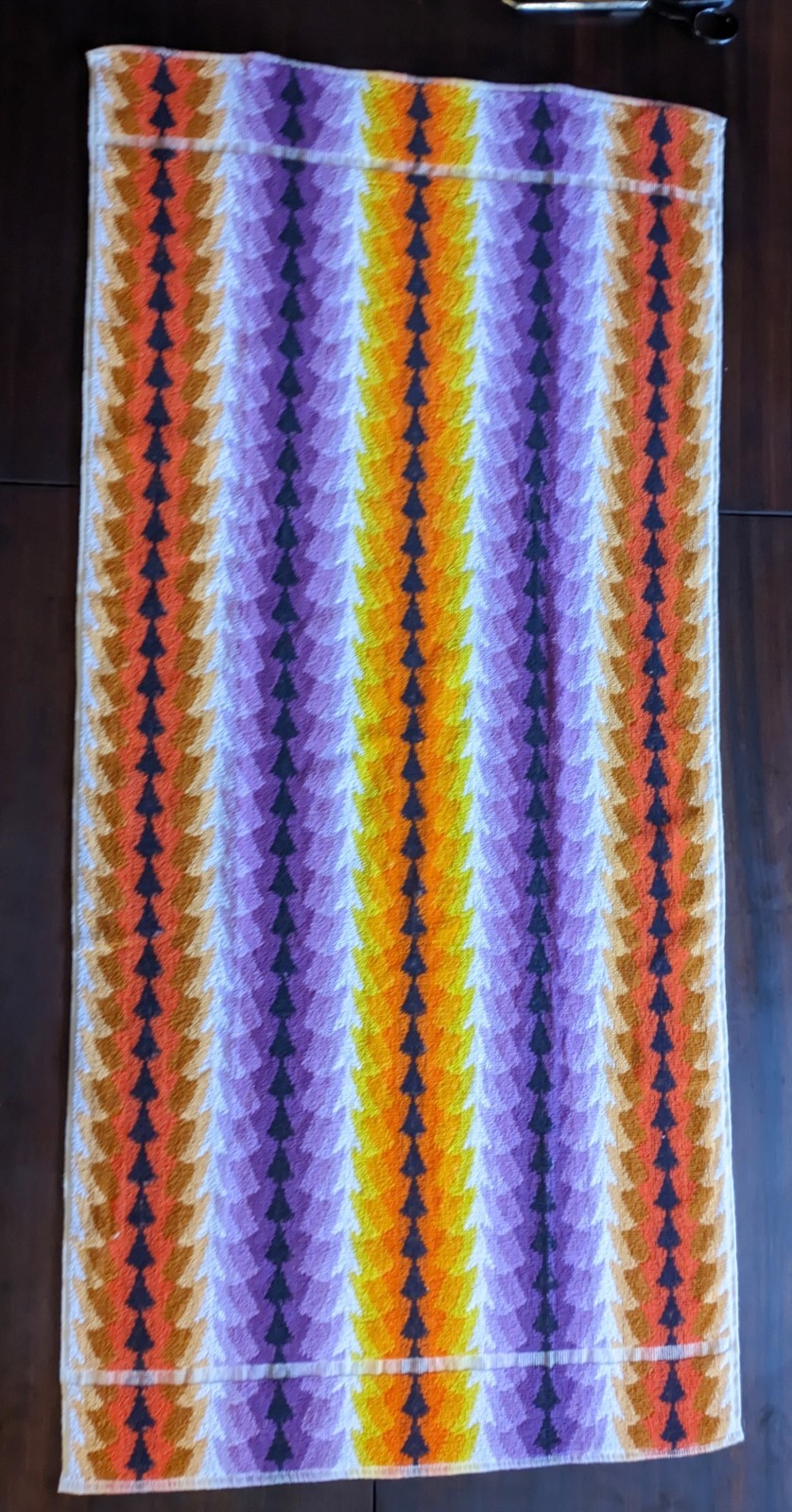 Vintage Palm Beach Bath Towel Retro Rainbow Geometric Stripe Australian Made Vintage Palm Beach Bath Towel Retro Rainbow Geometric Stripe Australian Made
