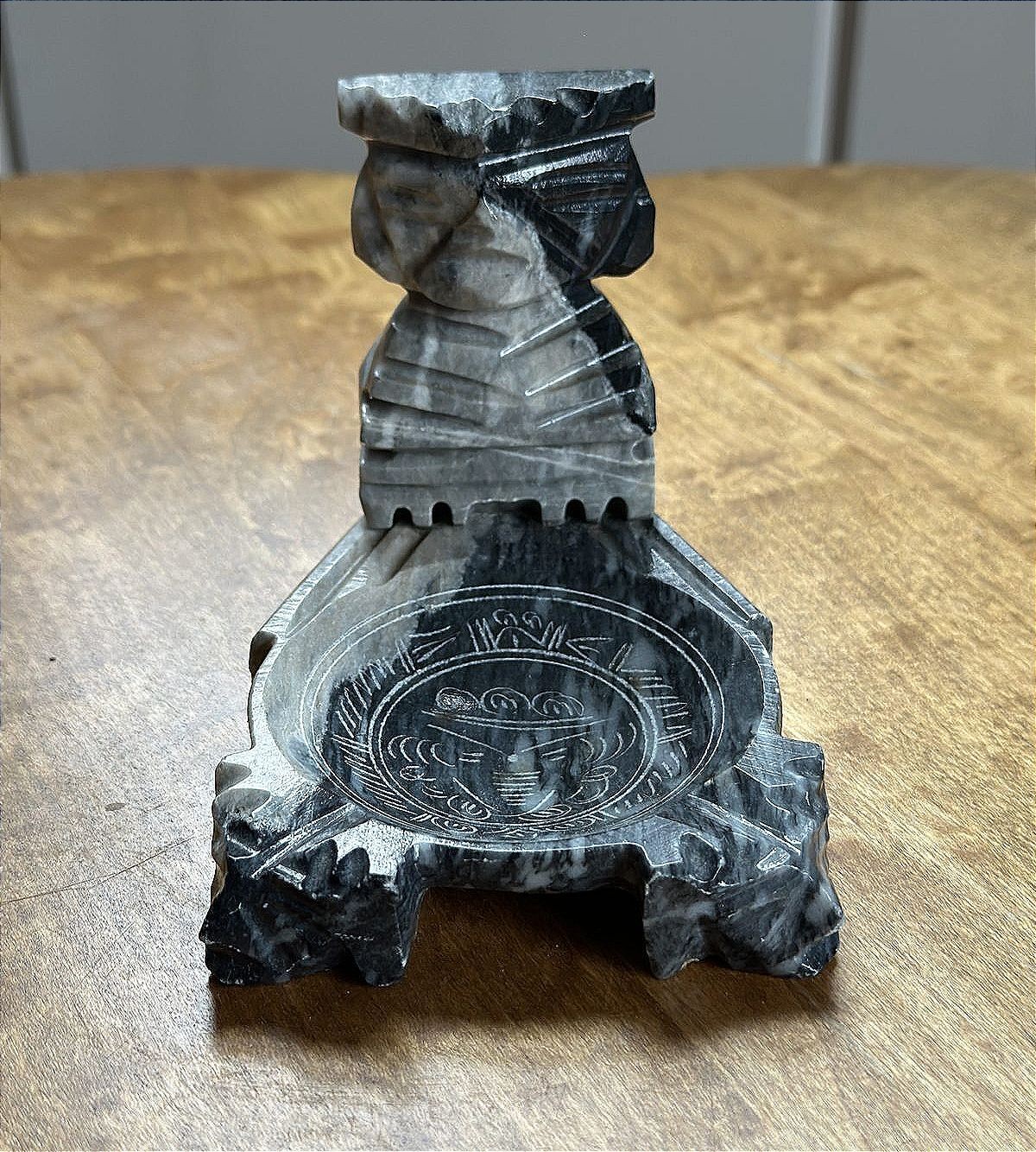 Vintage Carved Mexican Onyx Marble Warrior Figure - Mesoamerican Style Vintage Carved Mexican Onyx Marble Warrior Figure - Mesoamerican Style
