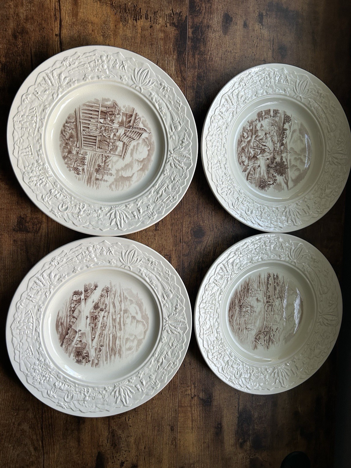 Set of 4 Wedgwood California Statehood Plates 1939 First Edition USA Scenes Set of 4 Wedgwood California Statehood Plates 1939 First Edition USA Scenes