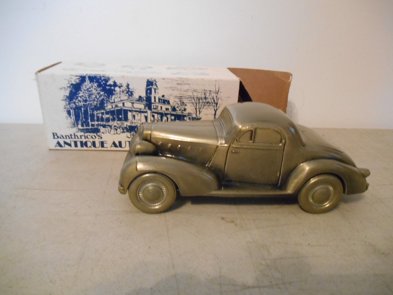 VTG Banthrico Diecast Metal Coin Bank 1934 Laselle Coupe w/original box New VTG Banthrico Diecast Metal Coin Bank 1934 Laselle Coupe w/original box New