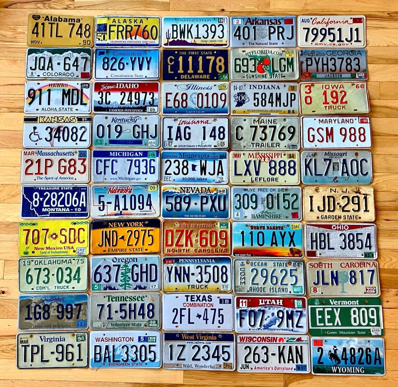 50 State Set of US License Plates in Craft Condition 50 State Set of US License Plates in Craft Condition