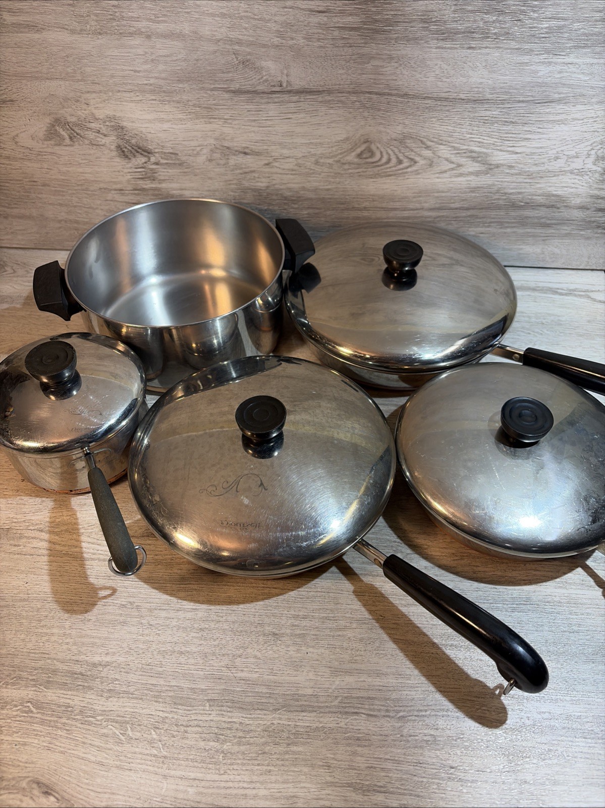 REVERE WARE 1801 VTG Copper Bottom 9 Piece Cookware Set Pots Pans Skillets USA REVERE WARE 1801 VTG Copper Bottom 9 Piece Cookware Set Pots Pans Skillets USA