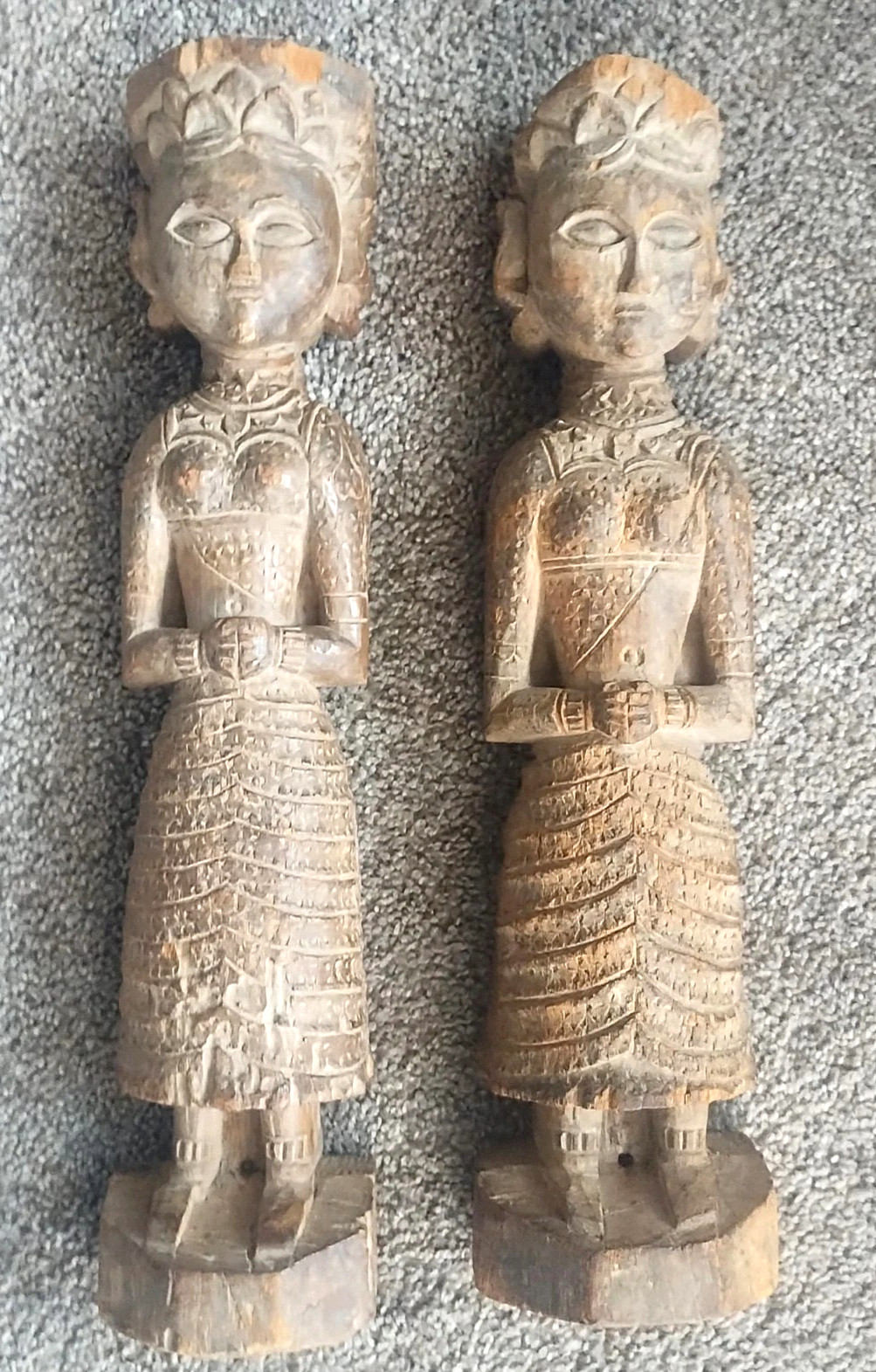 Vintage Pair Balinese Hand Carved Wood Carving Women Temple Hanging Statue 15" Vintage Pair Balinese Hand Carved Wood Carving Women Temple Hanging Statue 15"
