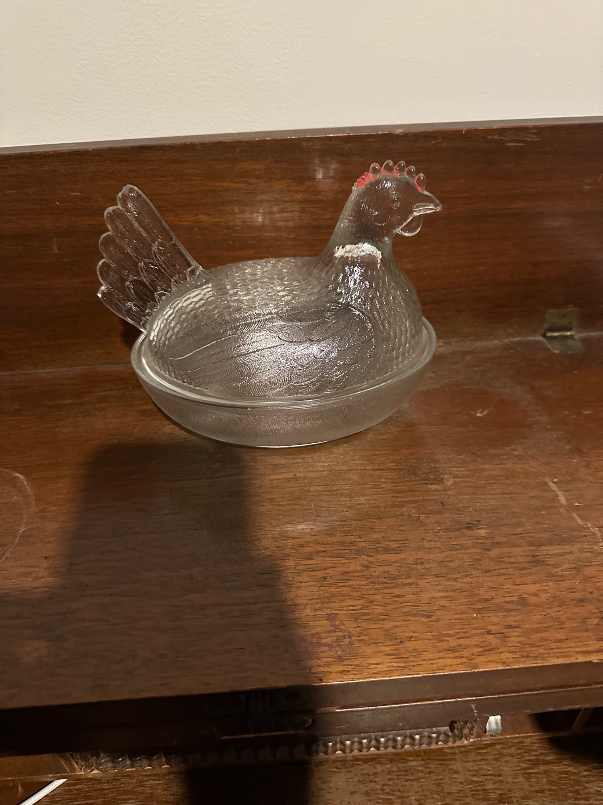 Vintage Indiana Hen on Nest Textured Clear Glass Covered Dish Red Paint Flaw Vintage Indiana Hen on Nest Textured Clear Glass Covered Dish Red Paint Flaw