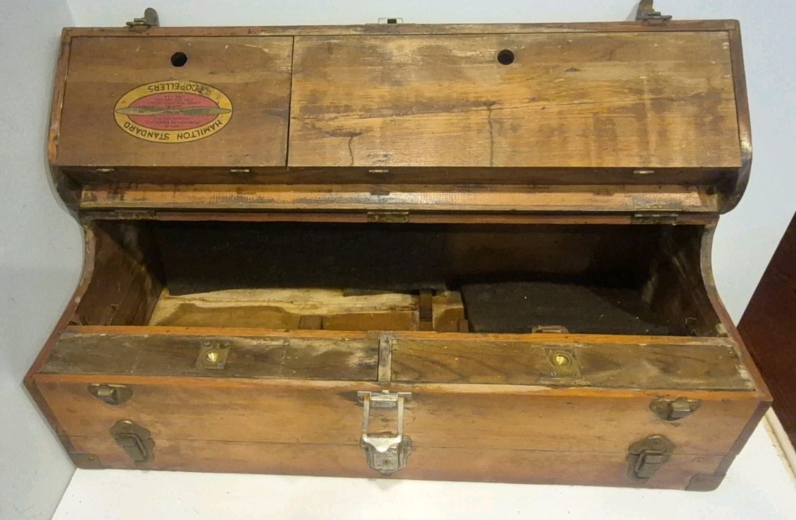 Rare Vintage Hamilton Standard Propellers Wood Toolbox Dual Sided  Original Keys