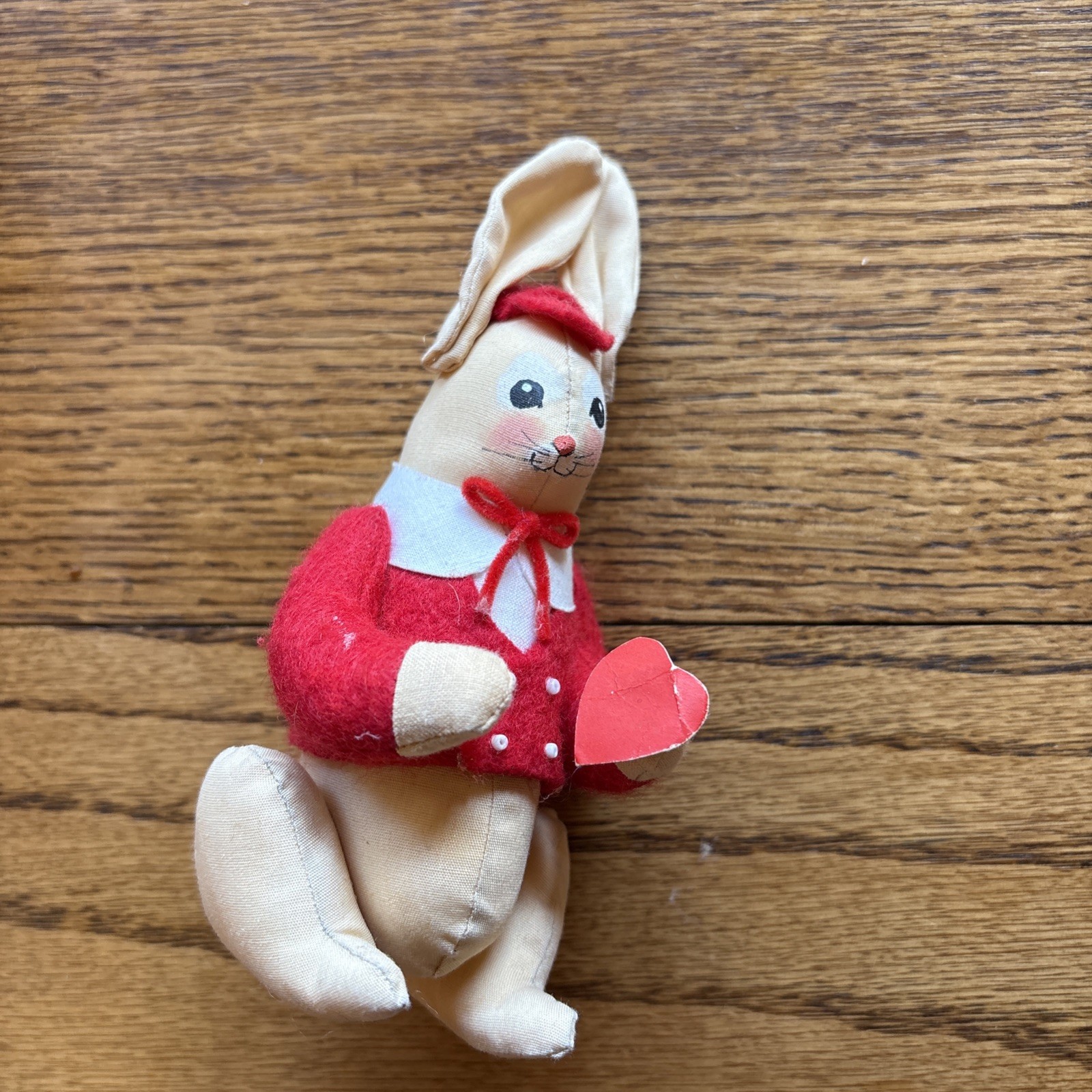 Original signed GLADYS BOALT RABBIT ORNAMENT BUNNY 1983 Original signed GLADYS BOALT RABBIT ORNAMENT BUNNY 1983