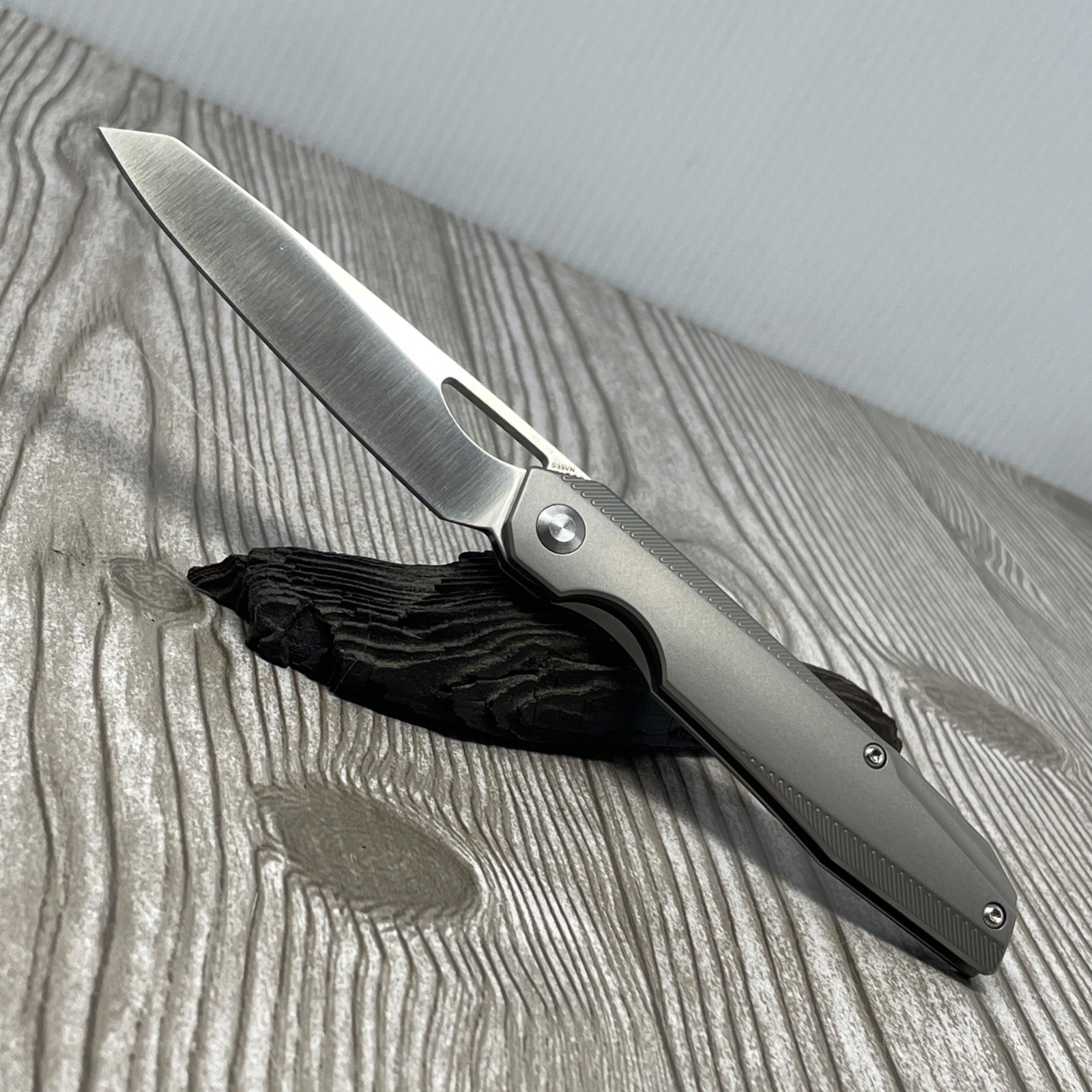 RARE Kizer Genie Titanium FrameLock Front Flipper CPM-S35VN Blade Knife Ki4545A1 RARE Kizer Genie Titanium FrameLock Front Flipper CPM-S35VN Blade Knife Ki4545A1