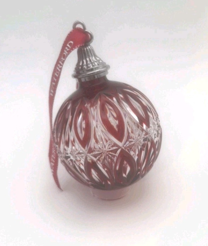 Waterford 2017 Annual Red Cased Ball Ornament 40023172 Waterford 2017 Annual Red Cased Ball Ornament 40023172