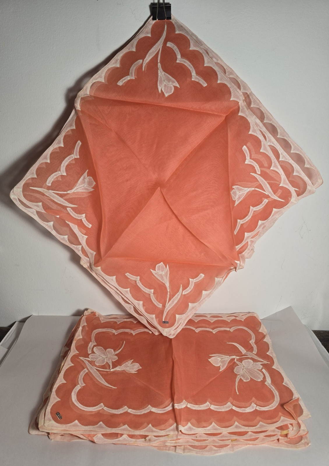 MCM Chinese Hand Embroidered Placemats Napkins & Runner Set 17 pcs MCM Chinese Hand Embroidered Placemats Napkins & Runner Set 17 pcs