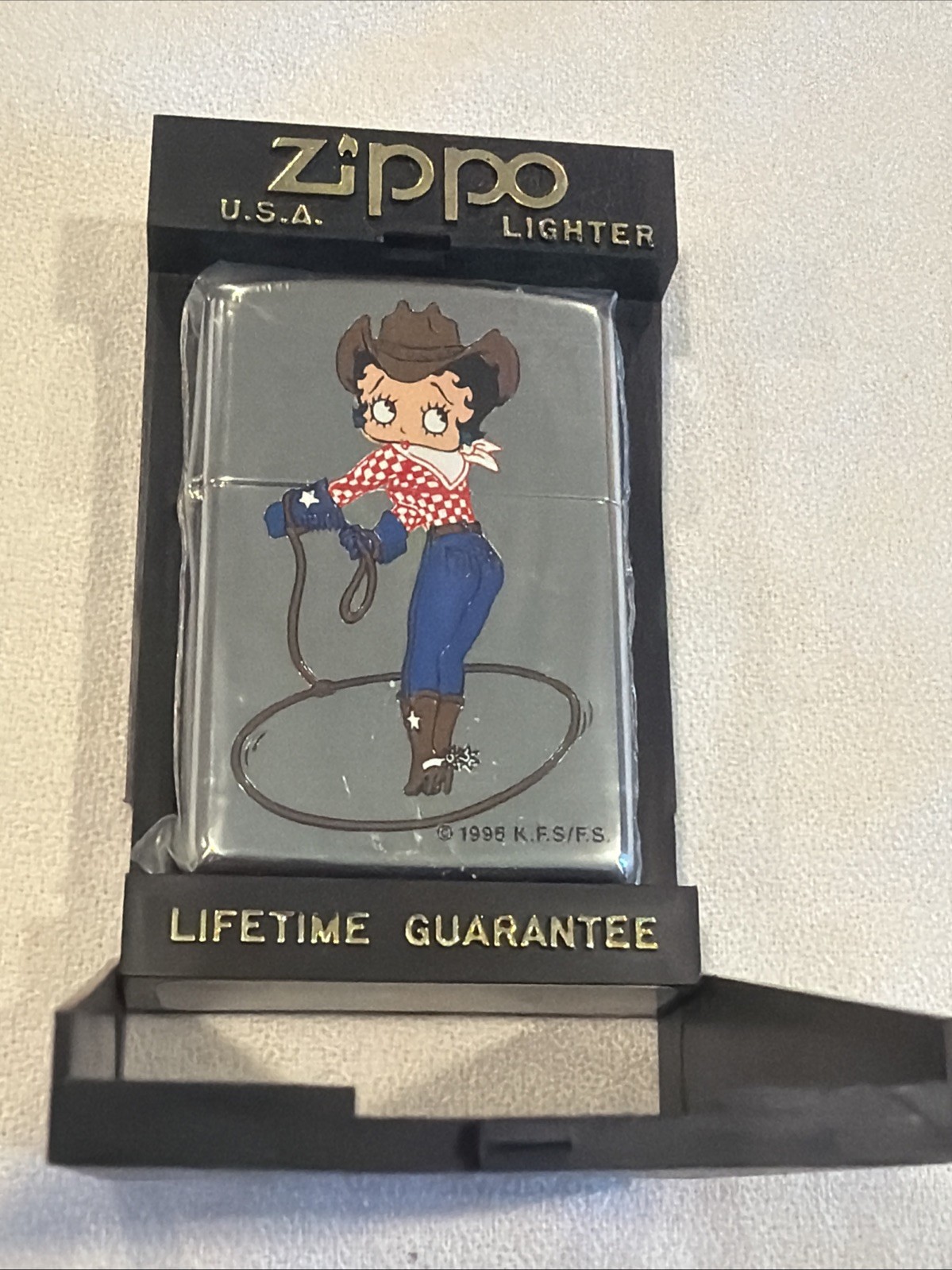 Genuine Brand New 1995 ZIPPO Lighter Very Rare COWGIRL BETTY BOOP 31 Years Old Genuine Brand New 1995 ZIPPO Lighter Very Rare COWGIRL BETTY BOOP 31 Years Old
