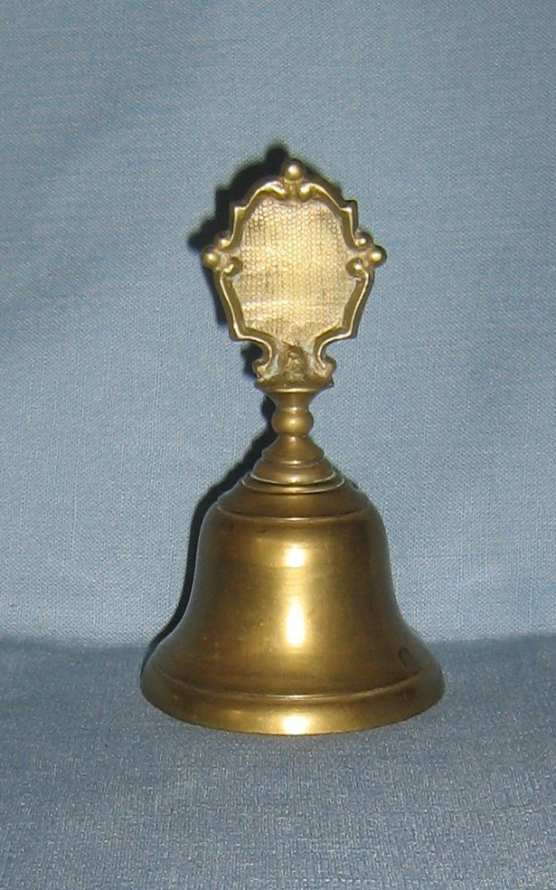 Vintage HAND BELL Brass Bronze Metal Clapper 4-inch China Vintage HAND BELL Brass Bronze Metal Clapper 4-inch China
