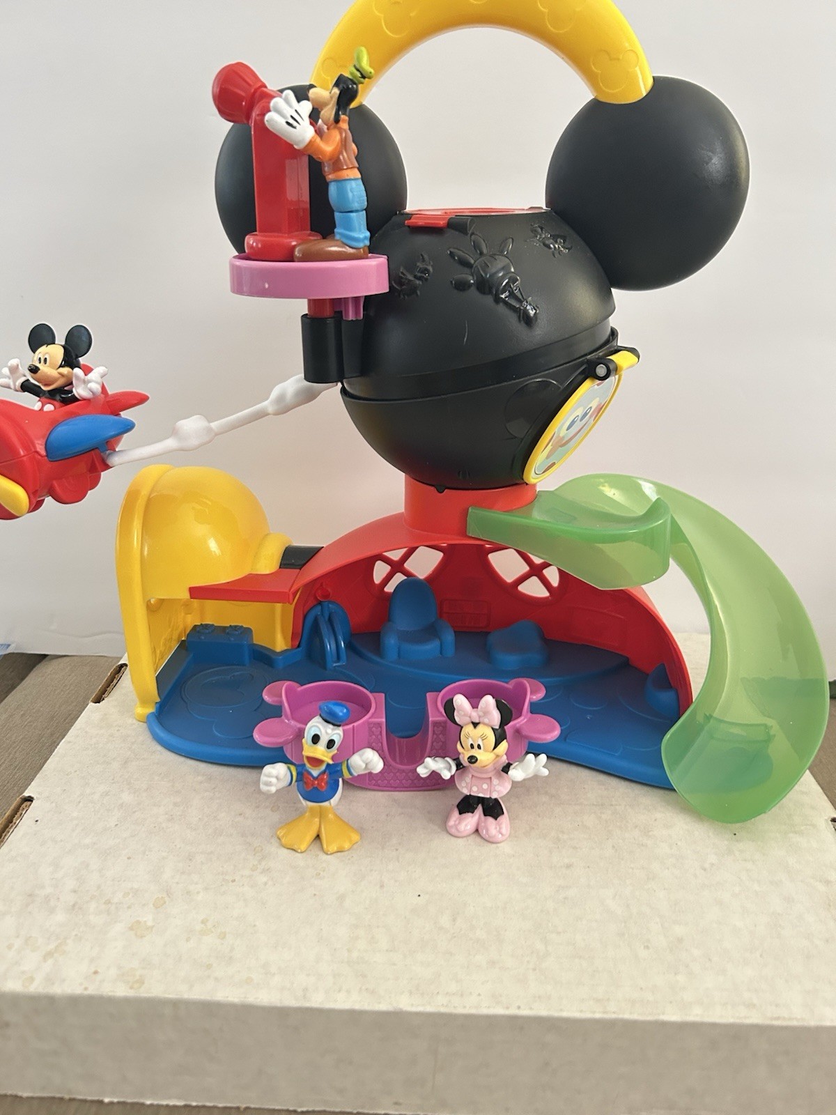 REDUCED HTF Mickey Mouse Clubhouse Fly & Slide ECU Mickey,Minnie, Goofy, Donald REDUCED HTF Mickey Mouse Clubhouse Fly & Slide ECU Mickey,Minnie, Goofy, Donald