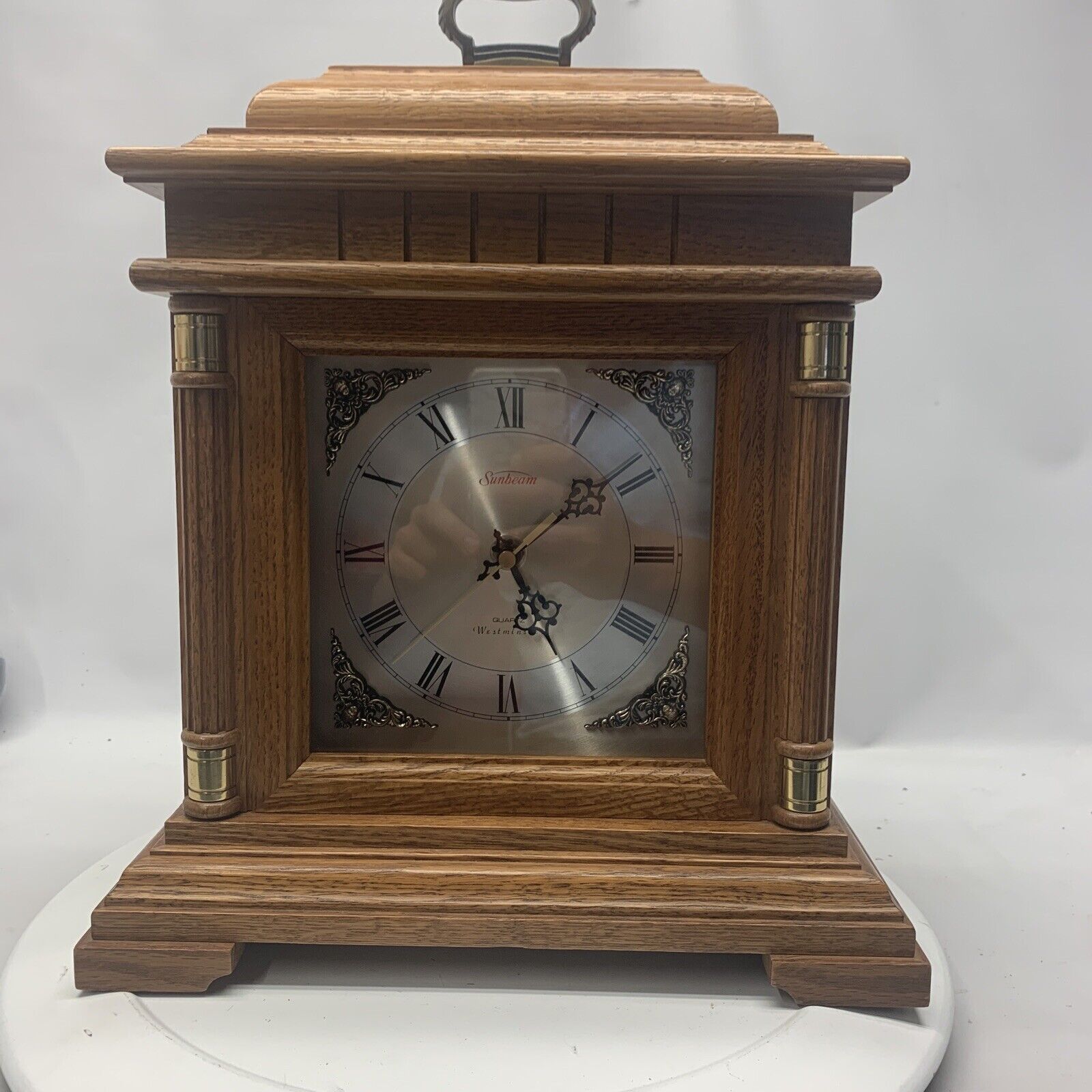 Sunbeam Westminster Quartz Mantel Clock, oak case, battery, works