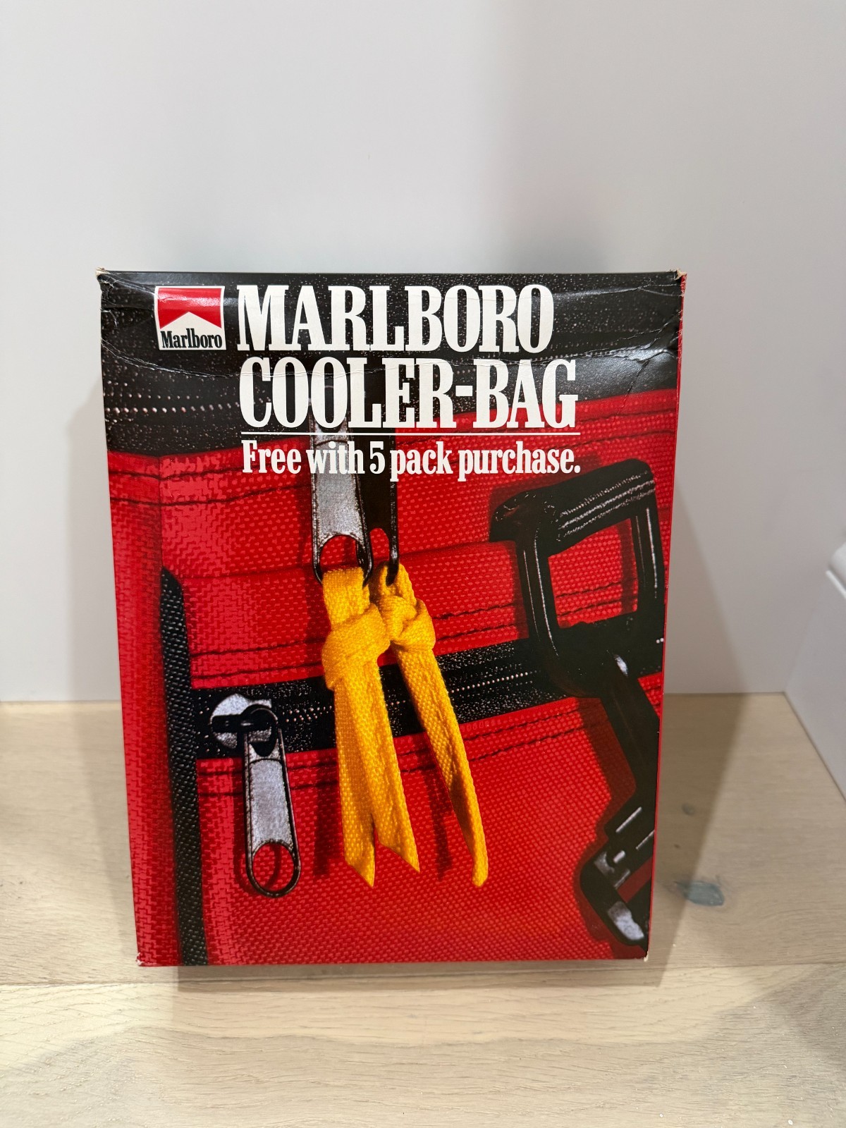 Vintage 1990s Marlboro Soft Sided Insulated Cooler Bag Vintage 1990s Marlboro Soft Sided Insulated Cooler Bag