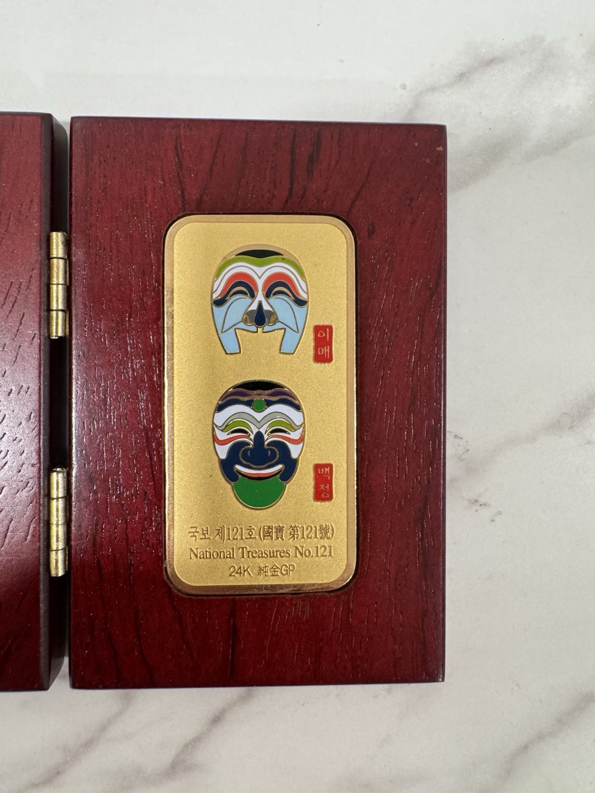 Korean Traditional Masks 24K Gold Plated Commemorative Plaques Wooden Case of 3 Korean Traditional Masks 24K Gold Plated Commemorative Plaques Wooden Case of 3