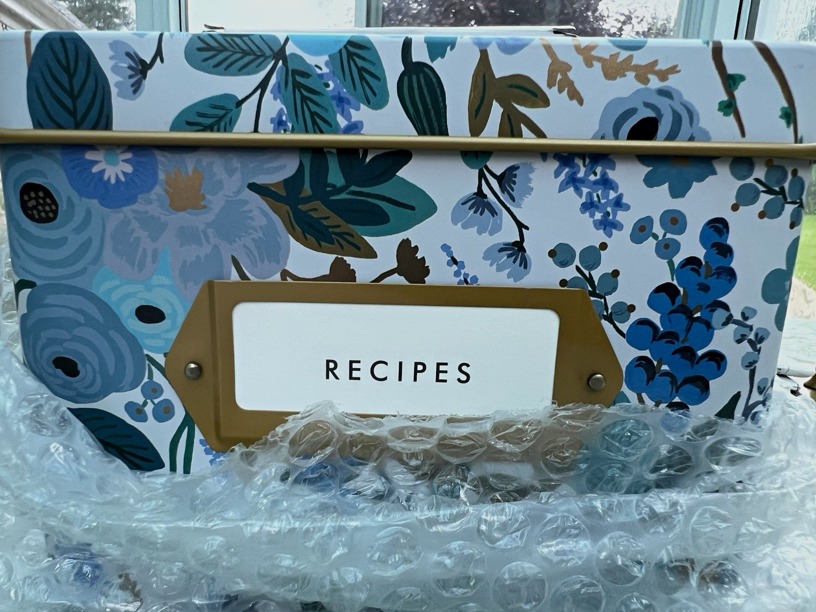 Rifle Paper Co. Floral Tin Recipe Box w/ 12 Dividers & 24 Cards, Gold Rifle Paper Co. Floral Tin Recipe Box w/ 12 Dividers & 24 Cards, Gold