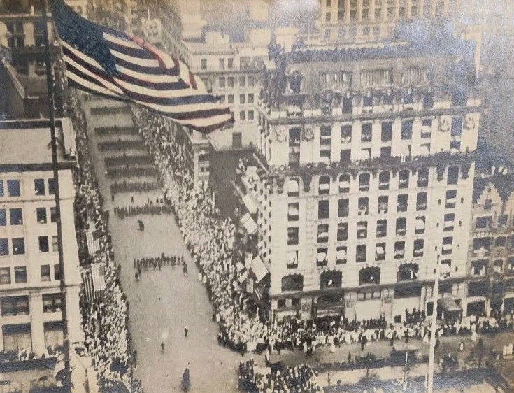 WWI Photo Victory Homecoming Parade 1919 5th Ave Hand Colored Flag NY City Vtg WWI Photo Victory Homecoming Parade 1919 5th Ave Hand Colored Flag NY City Vtg