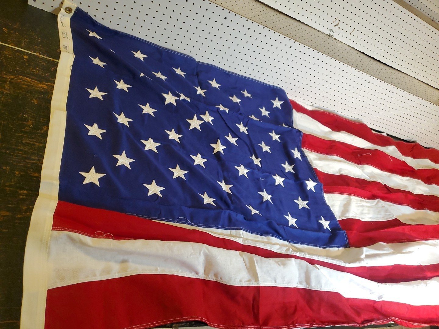 Vintage 5 x 8 USA 50 Stars Cotton Flag with Embroidered Stars