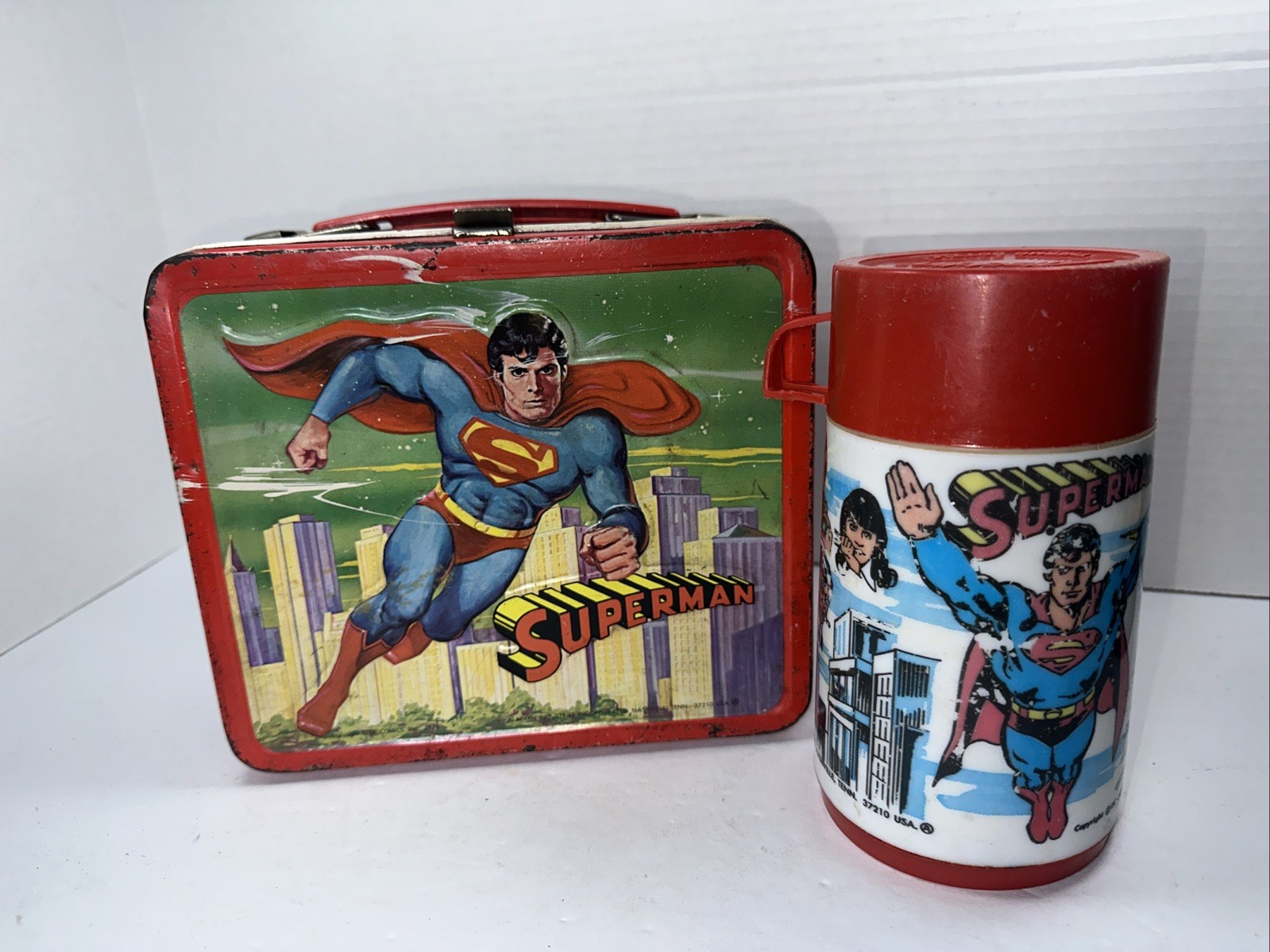 Vintage SUPERMAN Metal LUNCHBOX THERMOS 1978 Aladdin Lunch Box Vintage SUPERMAN Metal LUNCHBOX THERMOS 1978 Aladdin Lunch Box