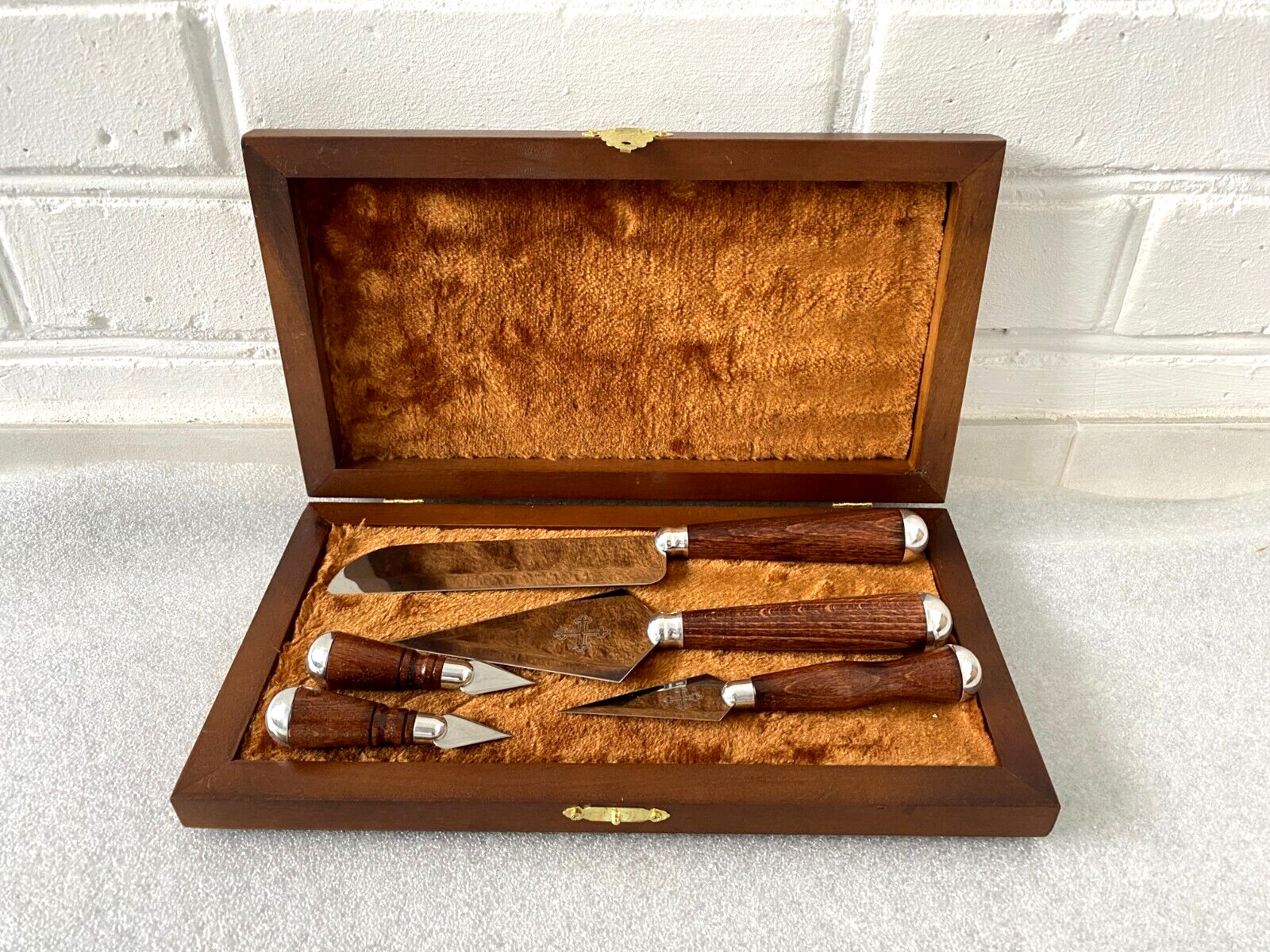 5 pcs Set Orthodox Church Altar Lance Proskomedia Liturgy Sharp Spears with Box 5 pcs Set Orthodox Church Altar Lance Proskomedia Liturgy Sharp Spears with Box