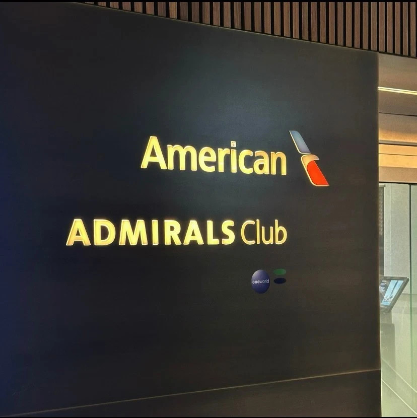 🍿AA American Airlines Admiral Club 🍿One Day Pass 🛫One Day Entry 🍿AA American Airlines Admiral Club 🍿One Day Pass 🛫One Day Entry