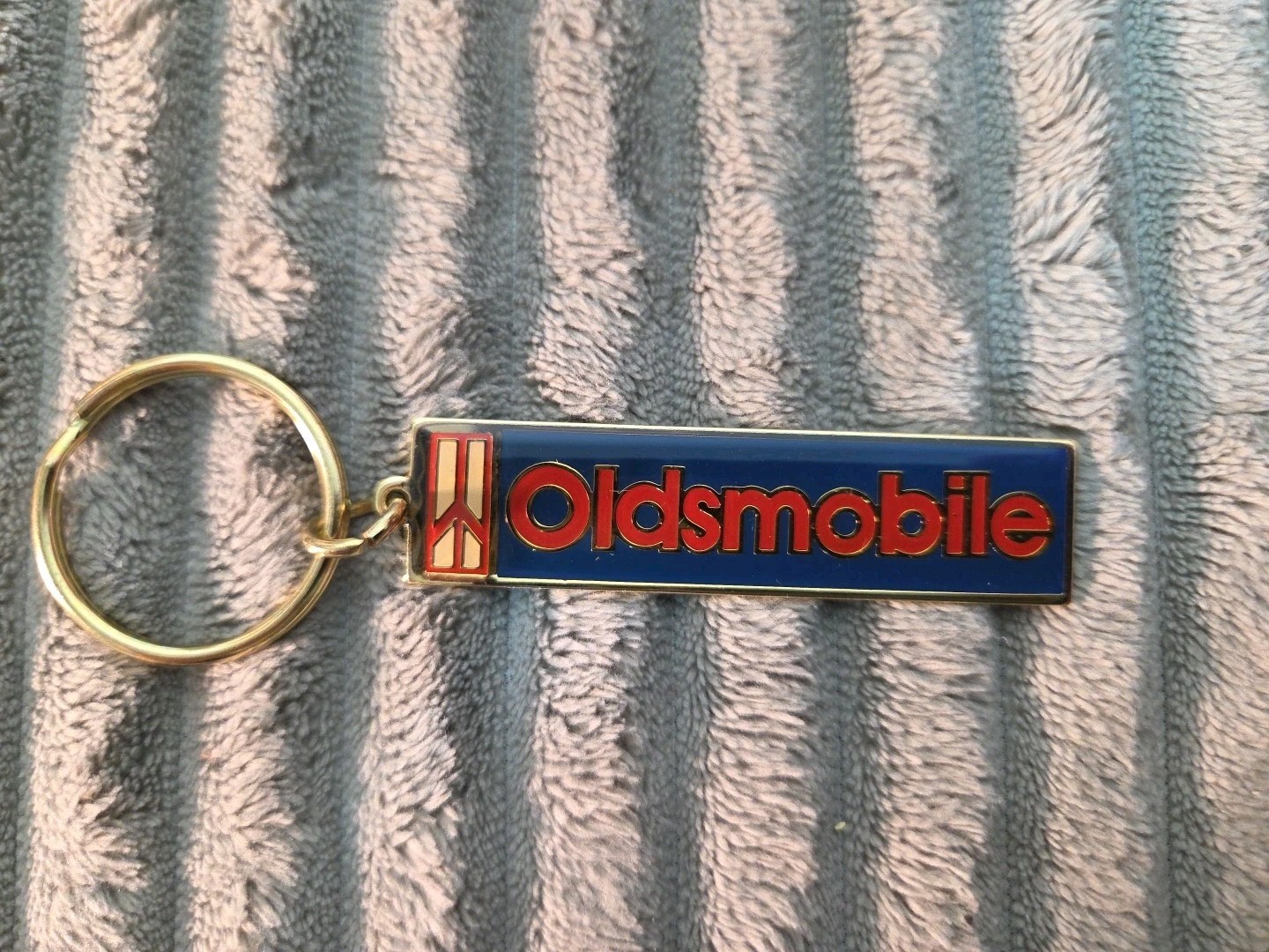 1 Vtg Oldsmobile Metal Key Ring Chain Cutlass 88 98 442 Toronado Olds Keychain 1 Vtg Oldsmobile Metal Key Ring Chain Cutlass 88 98 442 Toronado Olds Keychain