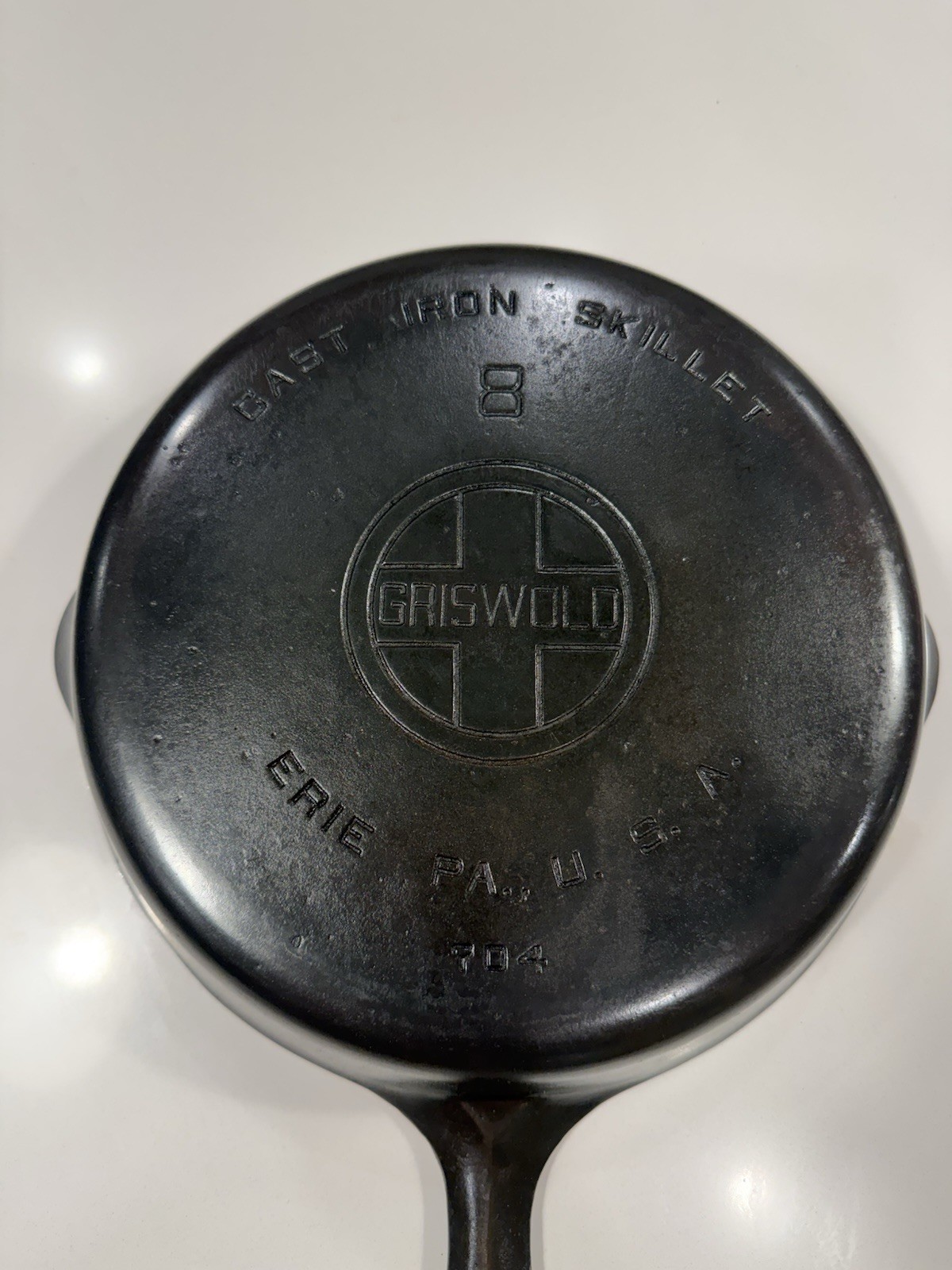 Vintage Griswold No 8 Cast Iron Skillet 704 Large Block Logo Erie PA USA Vintage Griswold No 8 Cast Iron Skillet 704 Large Block Logo Erie PA USA