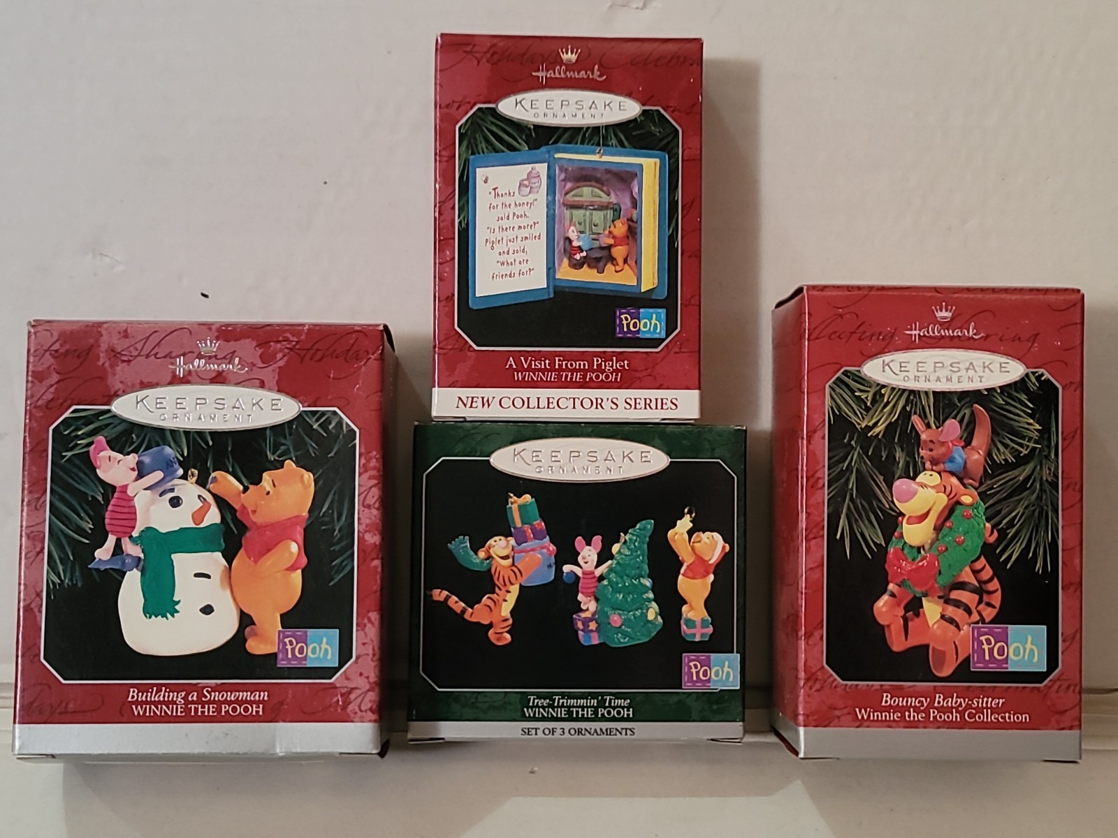 Hallmark Keepsake Hallmark Ornaments (4x) Pooh, Piglet, Tigger, Snowman 6x Total Hallmark Keepsake Hallmark Ornaments (4x) Pooh, Piglet, Tigger, Snowman 6x Total