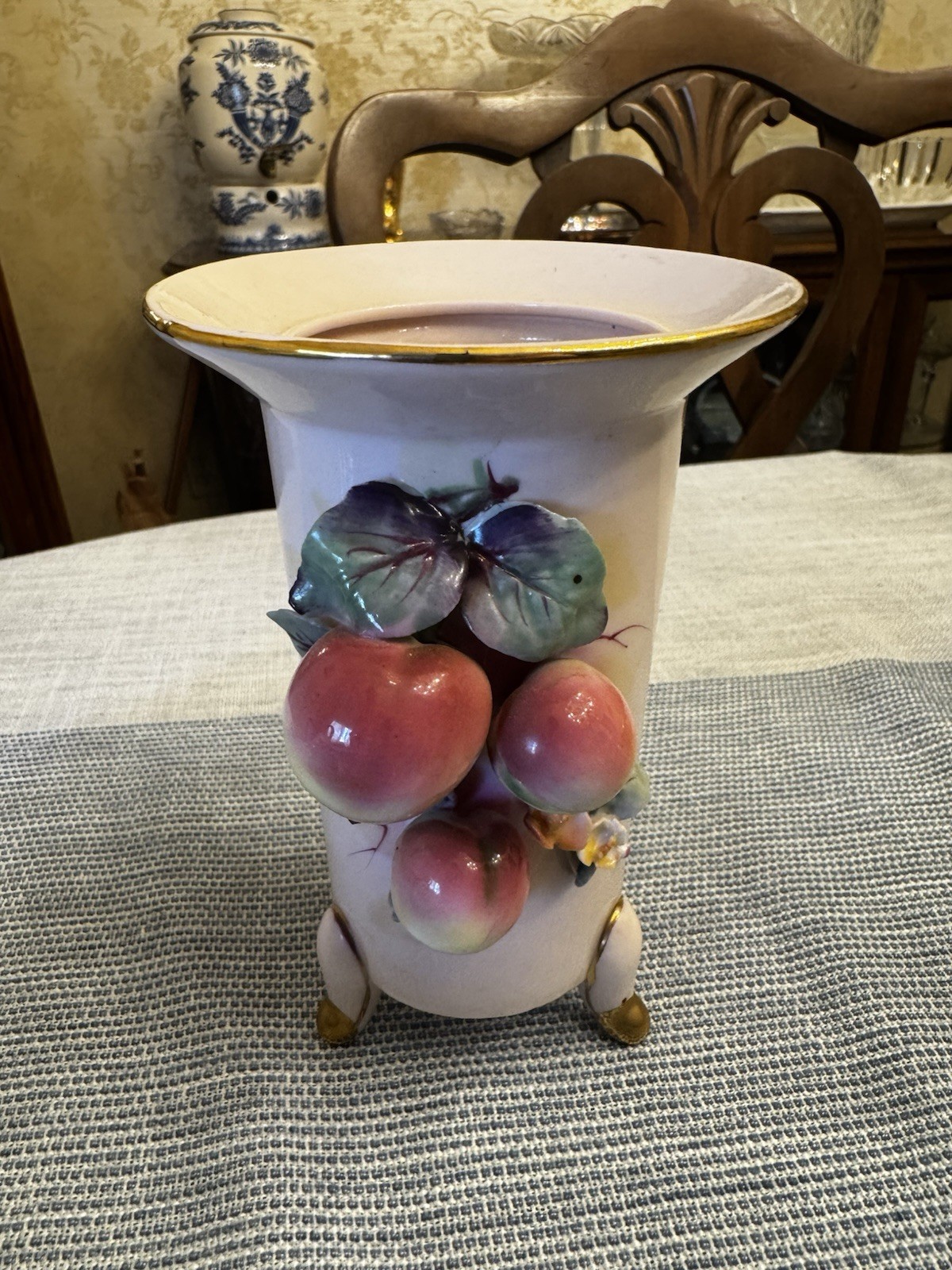 Vtg Geo Z. Lefton ~ Hand Painted Pink Vase w/Appied Fruit & Leaves Gold Accents Vtg Geo Z. Lefton ~ Hand Painted Pink Vase w/Appied Fruit & Leaves Gold Accents