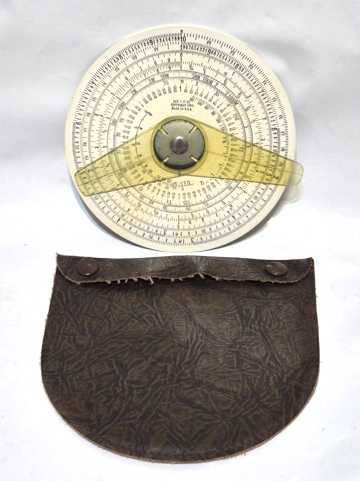 Vintage Gilson / Tavella Sales, NY 4.25" Midget Circular Slide Rule 1931/1935 Vintage Gilson / Tavella Sales, NY 4.25" Midget Circular Slide Rule 1931/1935