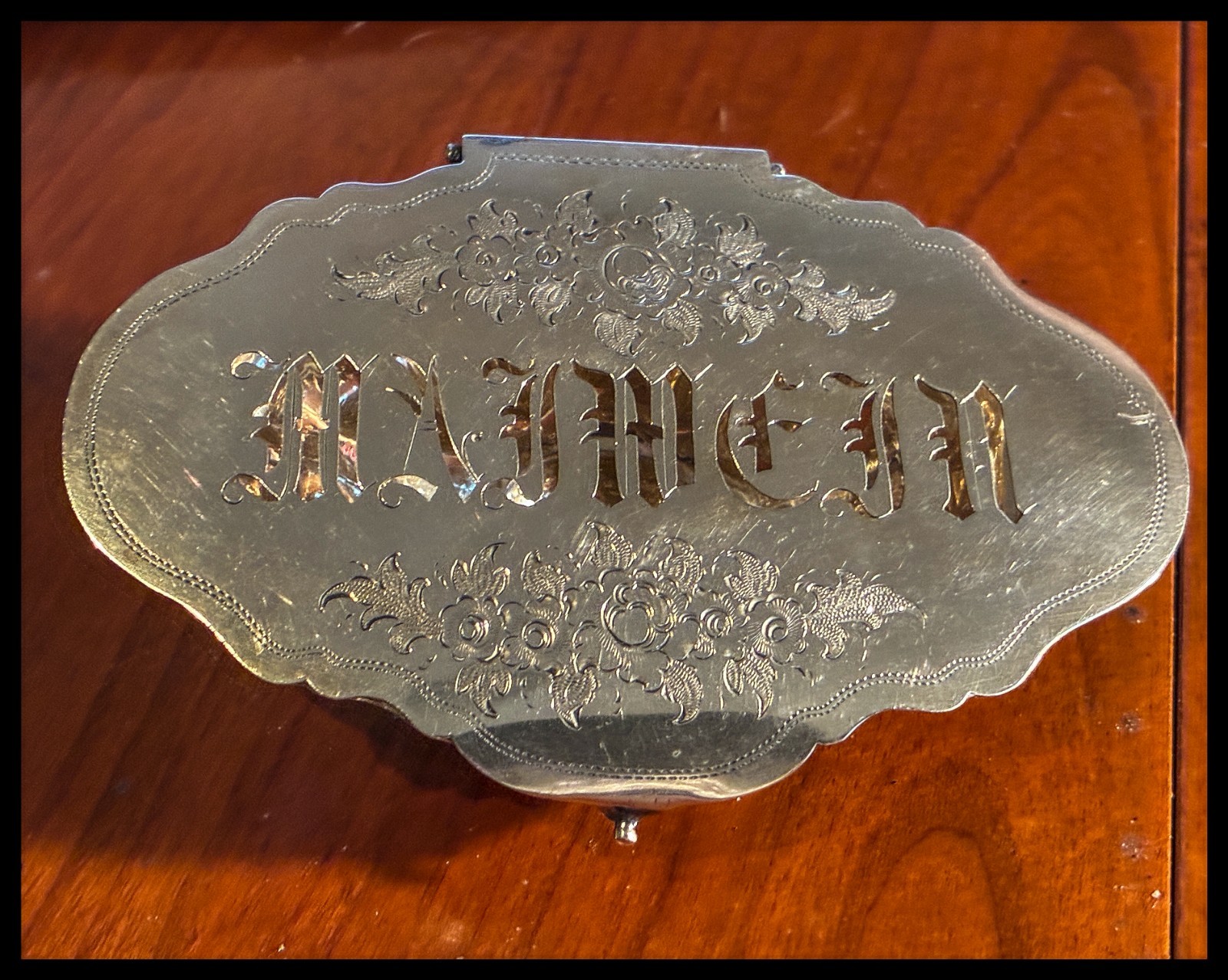 Antique Continental Silver Shell Box • MAJ MEJN Ownership Plate Very Good Cond Antique Continental Silver Shell Box • MAJ MEJN Ownership Plate Very Good Cond