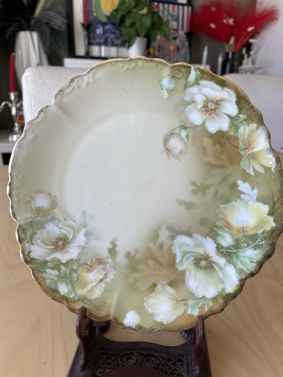 Antique PT Bavaria Porcelain 8-1/8" Decorative Hand Painted Plate White Flowers Antique PT Bavaria Porcelain 8-1/8" Decorative Hand Painted Plate White Flowers