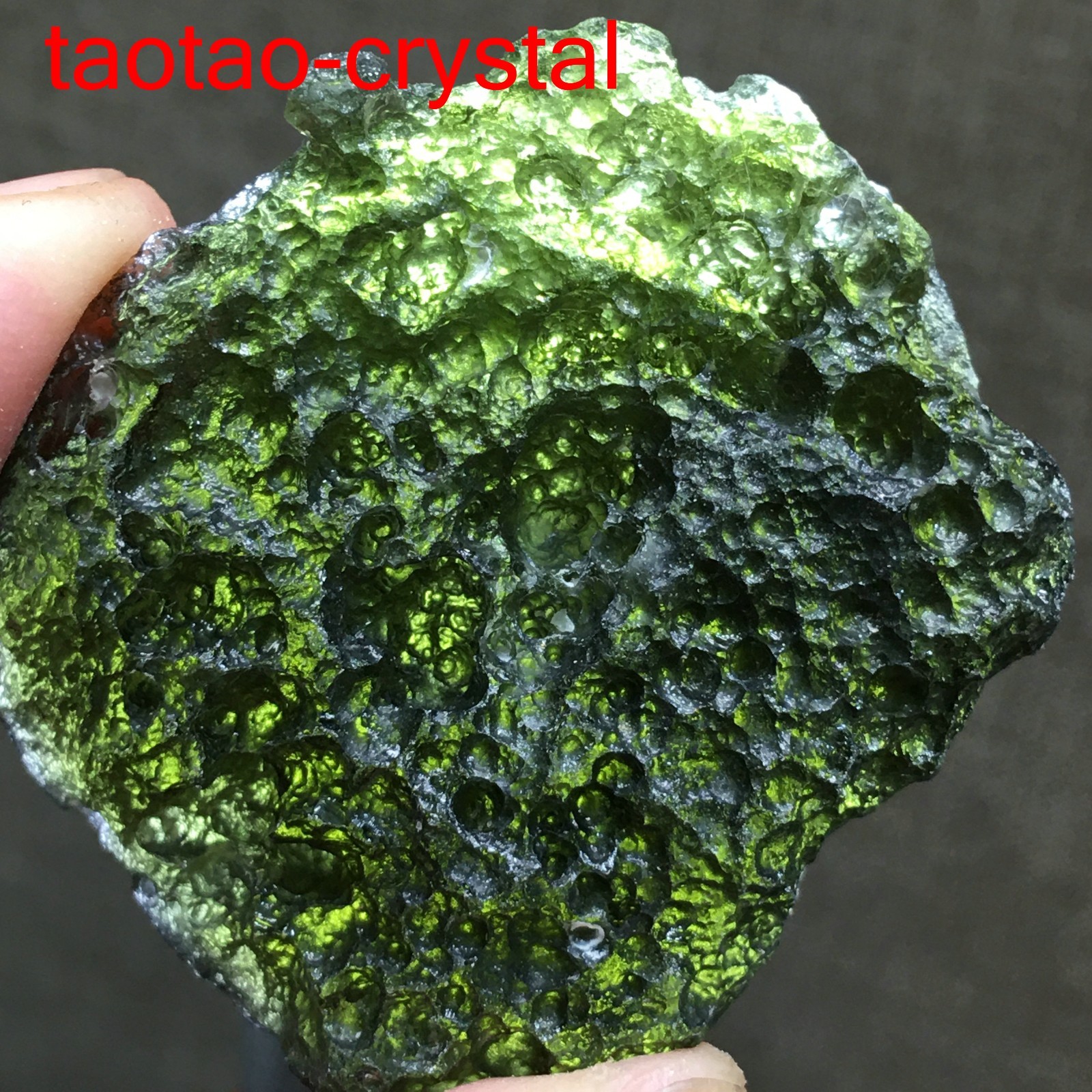 115.85Ct MOLDAVITE, COLLECTOR GRADE Very Rare Piece Guaranteed Authentic 115.85Ct MOLDAVITE, COLLECTOR GRADE Very Rare Piece Guaranteed Authentic