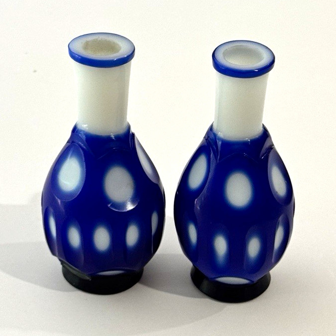 Pair of Cobalt Blue & White Peking-Style Overlay Glass Vases, Early 20th Century Pair of Cobalt Blue & White Peking-Style Overlay Glass Vases, Early 20th Century