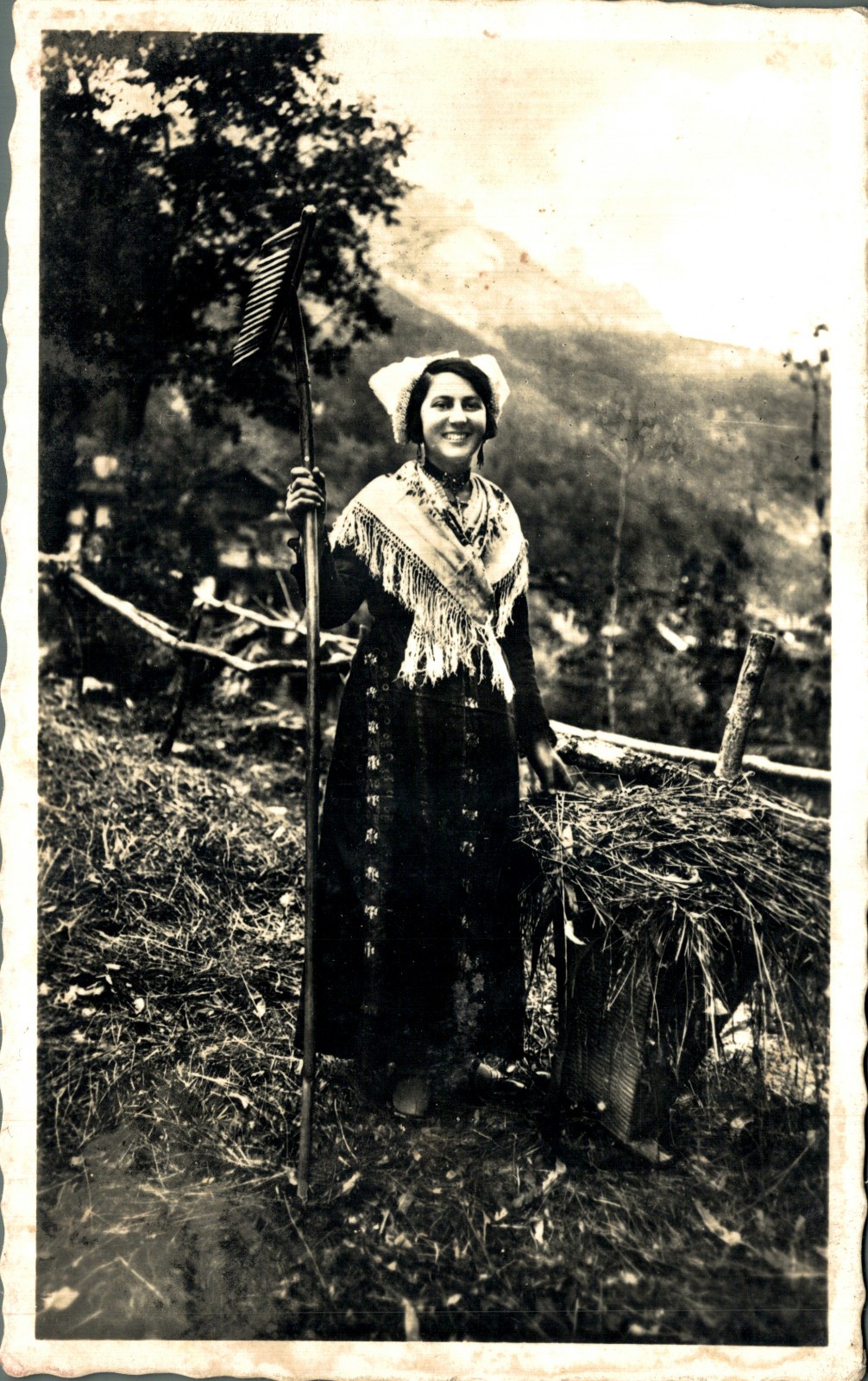 VALLI di LANZO, Turin - Antique Costume - VG - #001 VALLI di LANZO, Turin - Antique Costume - VG - #001