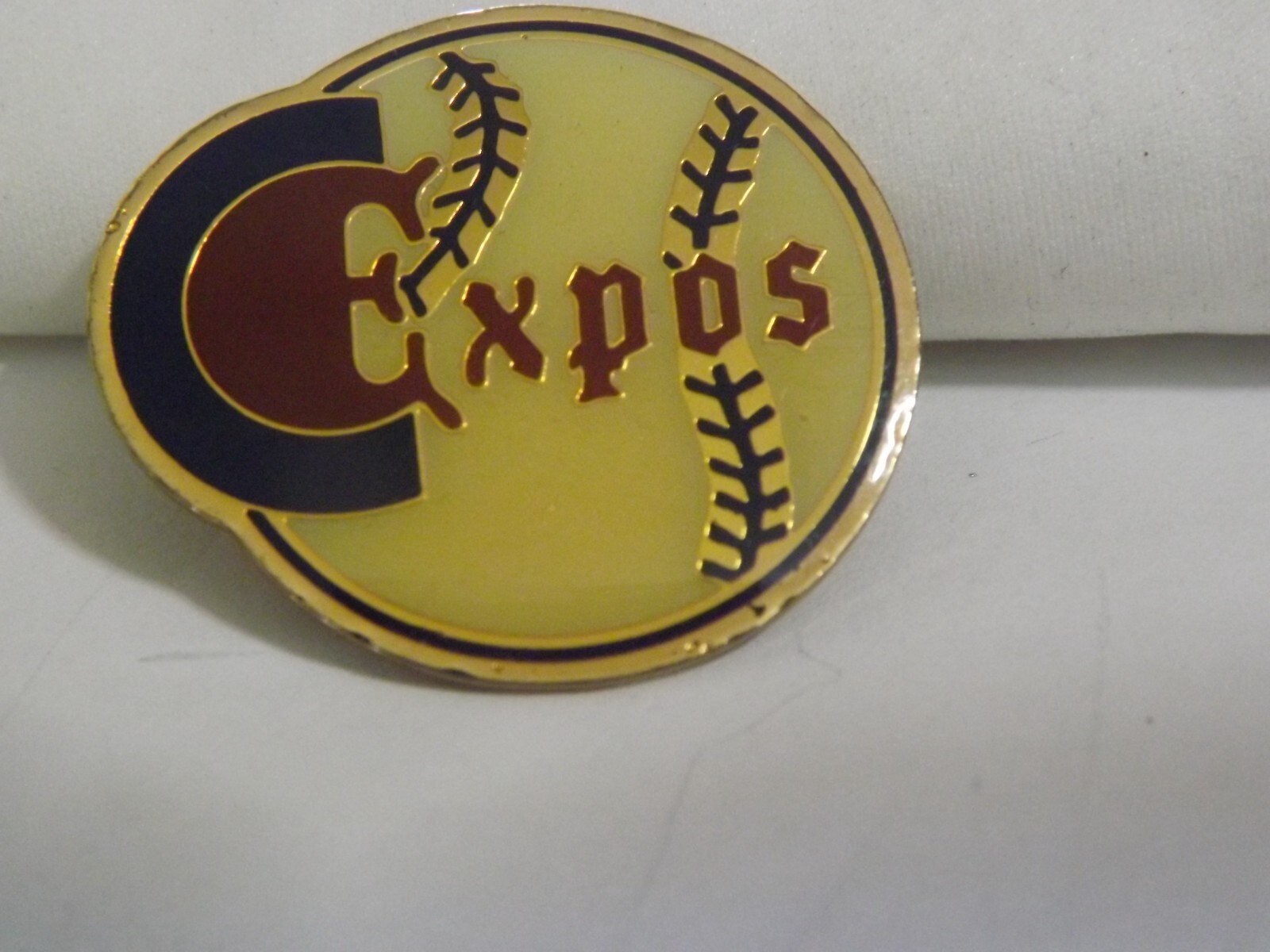 Montreal Expos MLB Baseball Lapel Hat Pin