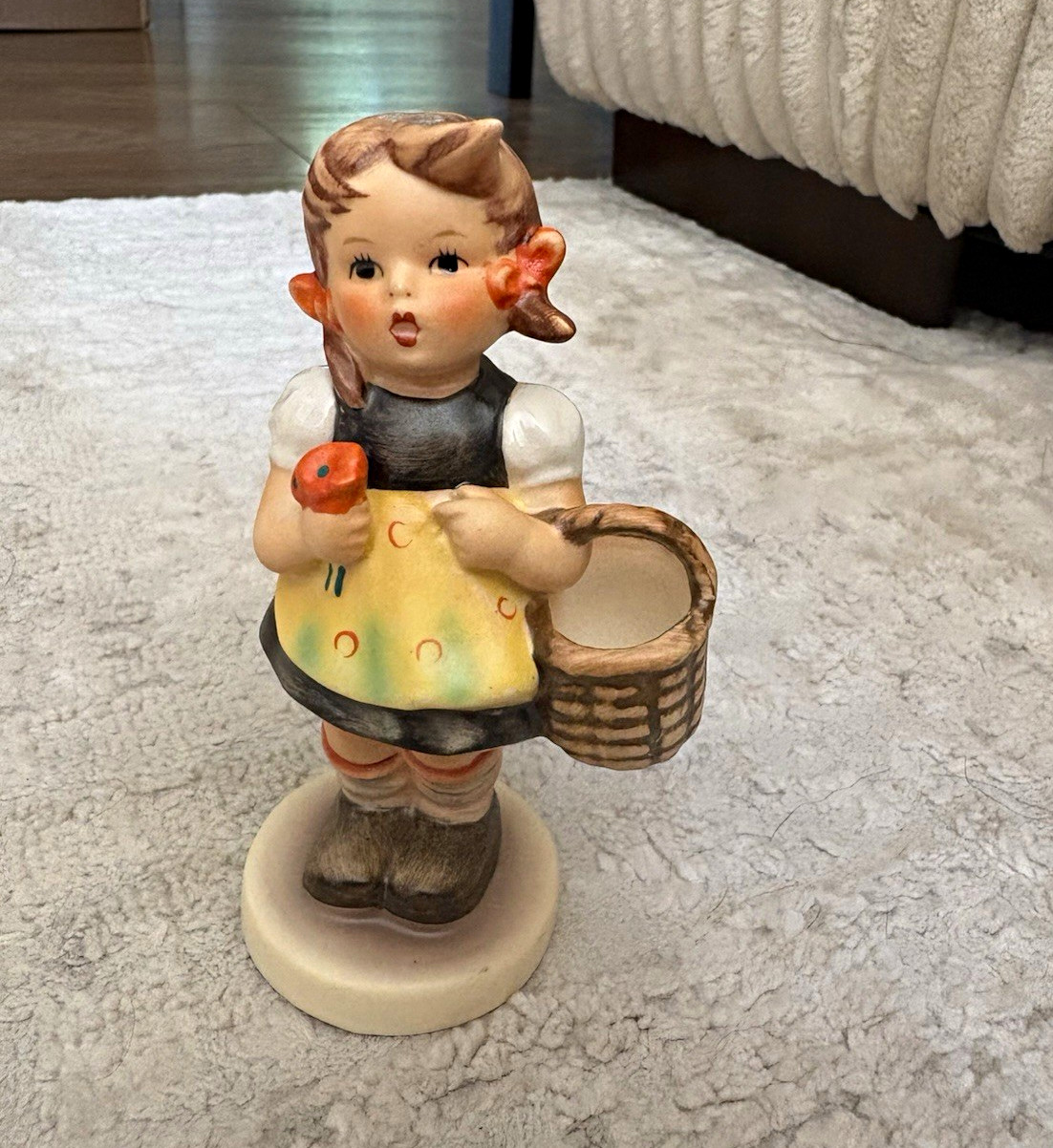 Goebel Hummel Meditation #13 Girl with Basket W Germany Vintage Figurine