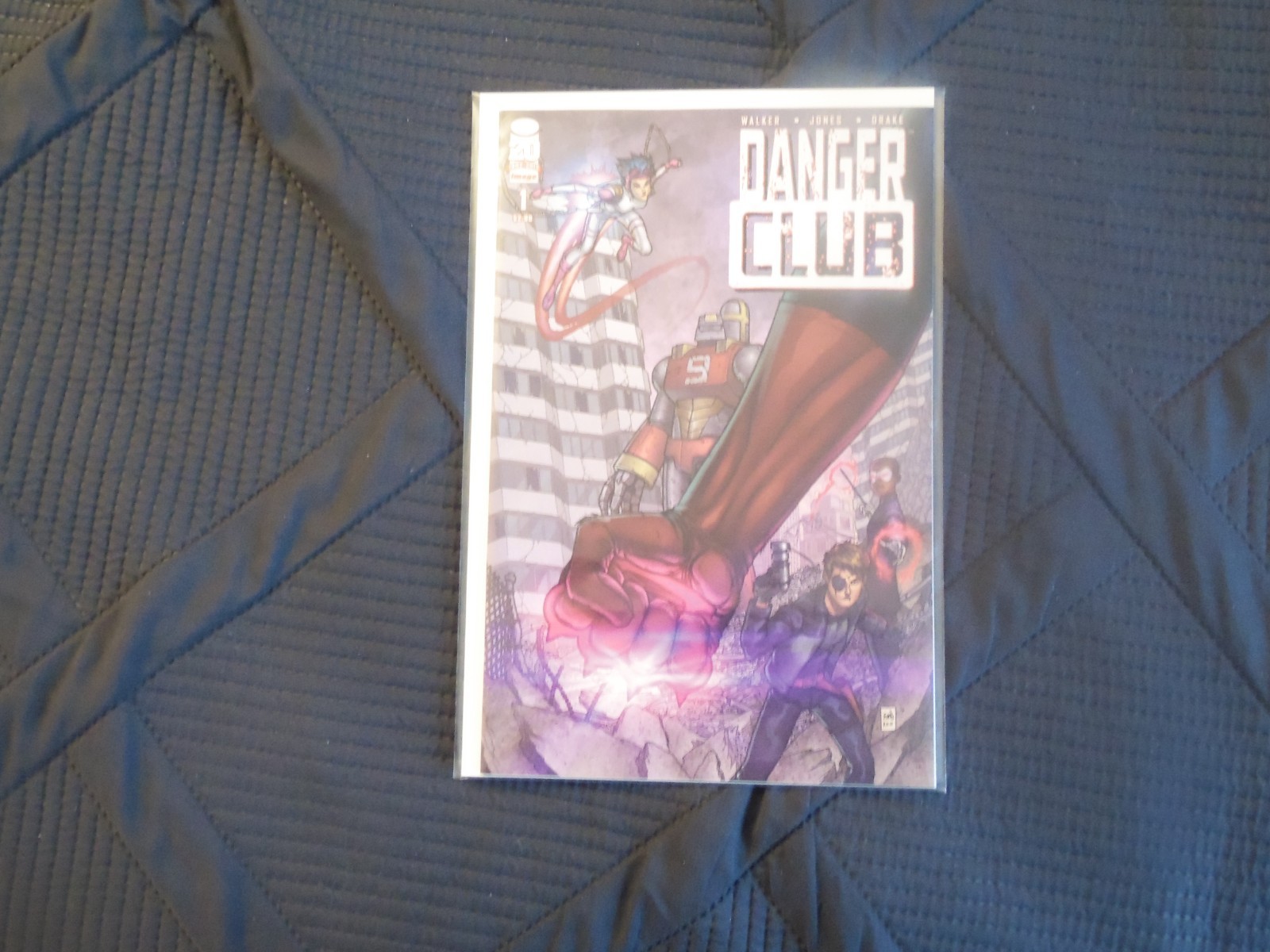 U-Pick Independent Comics 1st Issues D; Combo w/ 10 lot comics U-Pick Independent Comics 1st Issues D; Combo w/ 10 lot comics