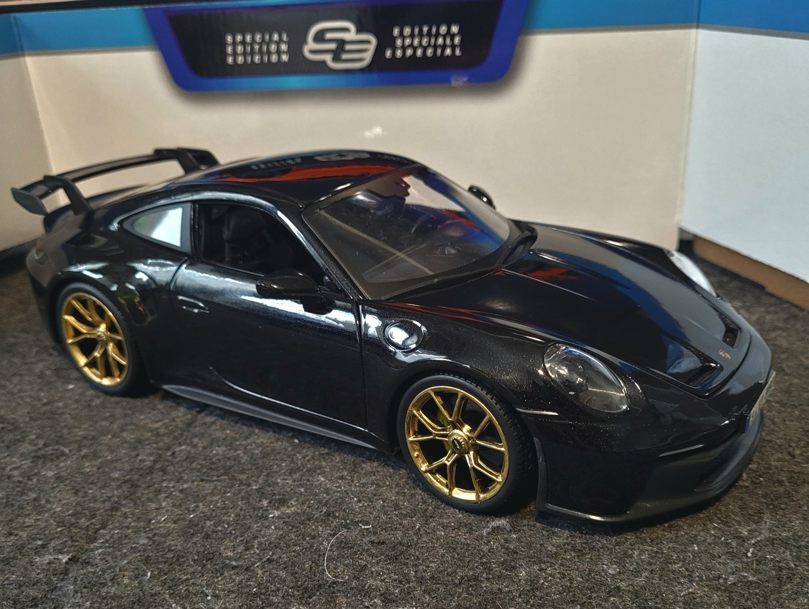 2022 Porsche 911 GT3 Model Diecast Collectible Black W/ Gold Wheels 1:18 Scale 2022 Porsche 911 GT3 Model Diecast Collectible Black W/ Gold Wheels 1:18 Scale