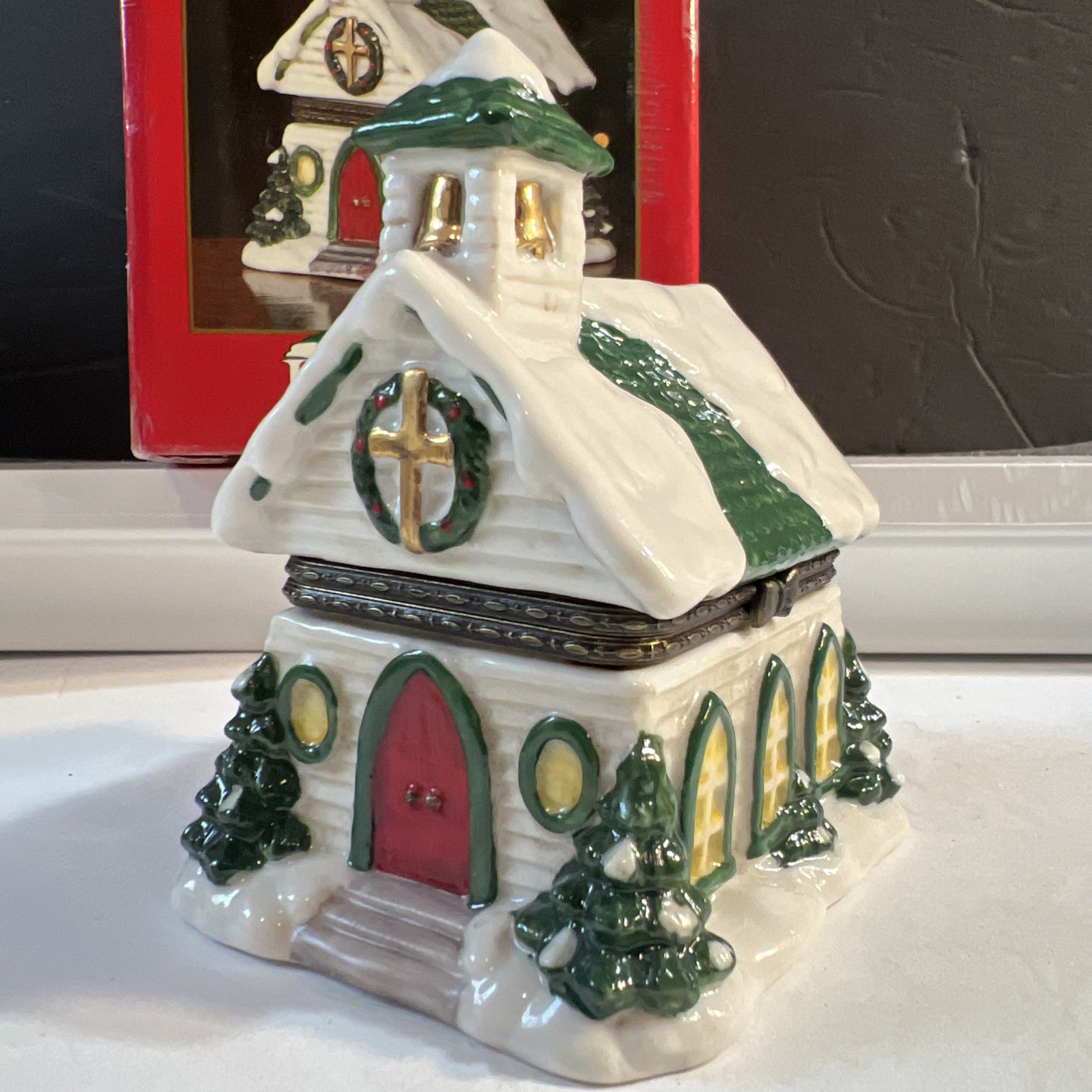 Dillards Trimmings Church Hinged Box/Trinket Box Christmas Holiday Religious Dillards Trimmings Church Hinged Box/Trinket Box Christmas Holiday Religious