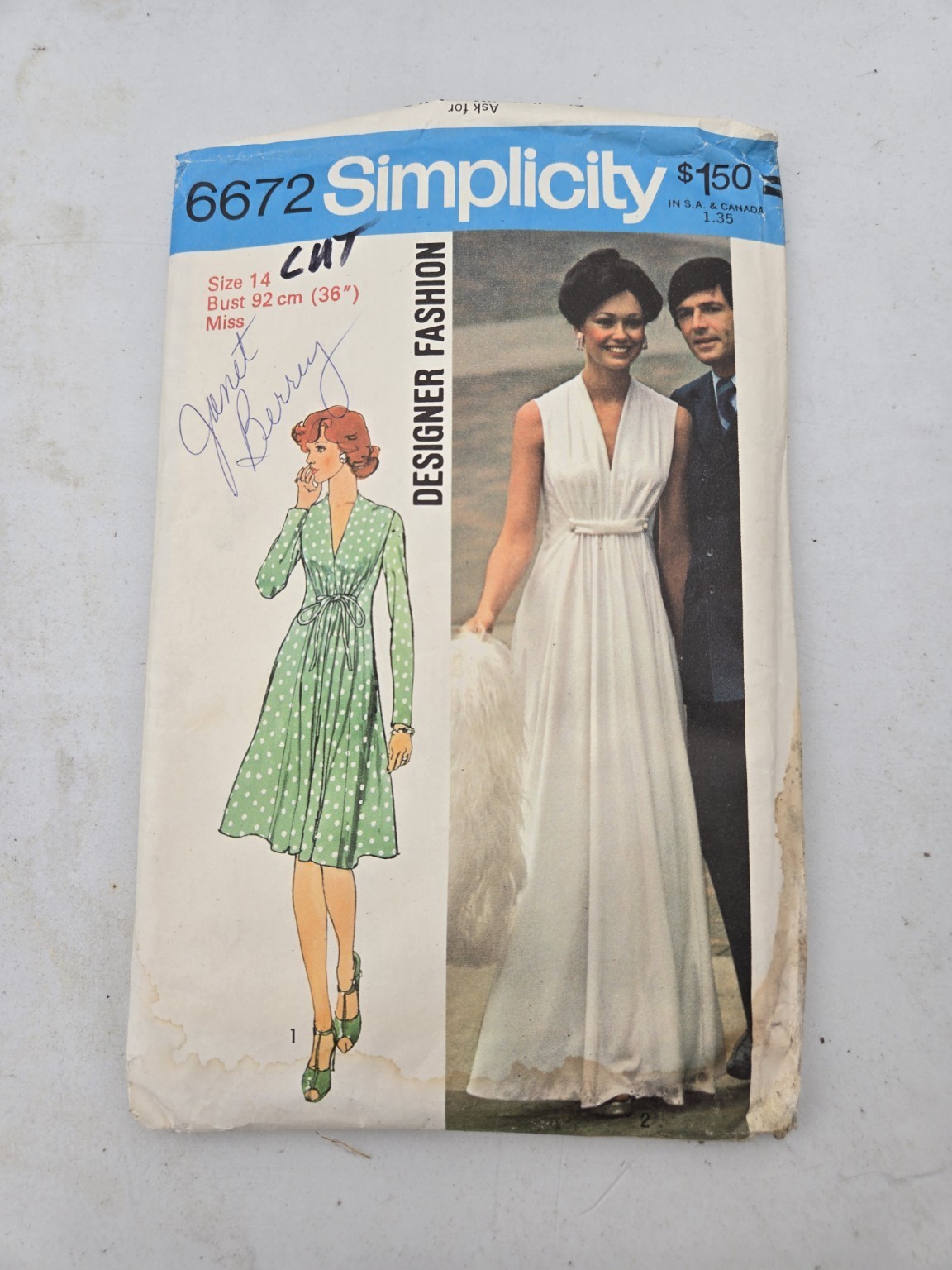 Simplicity Vintage Sewing Pattern 6672 Size 12 Dress 1974 Designer Fashion Cut Simplicity Vintage Sewing Pattern 6672 Size 12 Dress 1974 Designer Fashion Cut