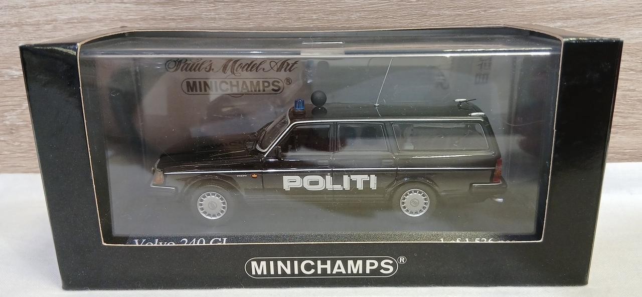 Minichamps Pauls Model Art Diecast Car 1/43 Opened Minichamps Pauls Model Art Diecast Car 1/43 Opened