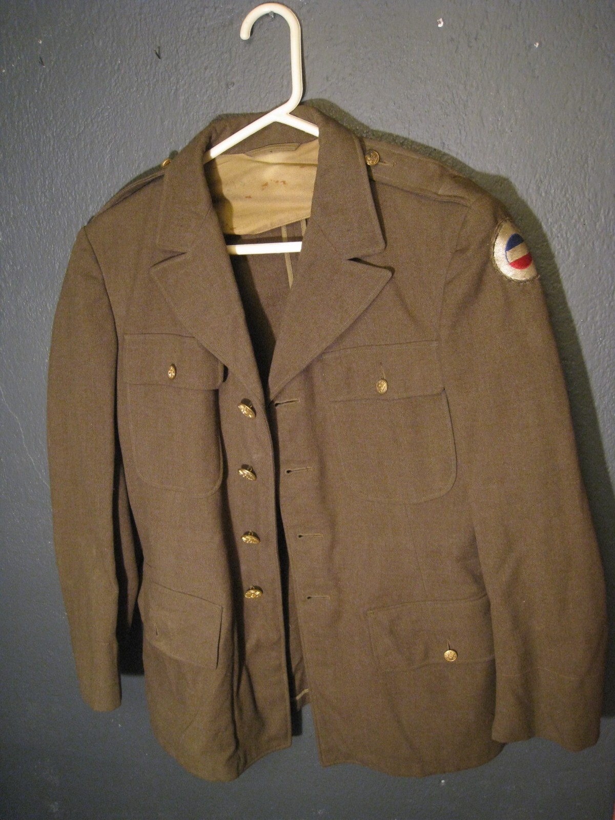Original 1942 WW2 U.S. Army "G.H.Q. Reserve" Uniform Jacket Benjamin Clothing Co Original 1942 WW2 U.S. Army "G.H.Q. Reserve" Uniform Jacket Benjamin Clothing Co